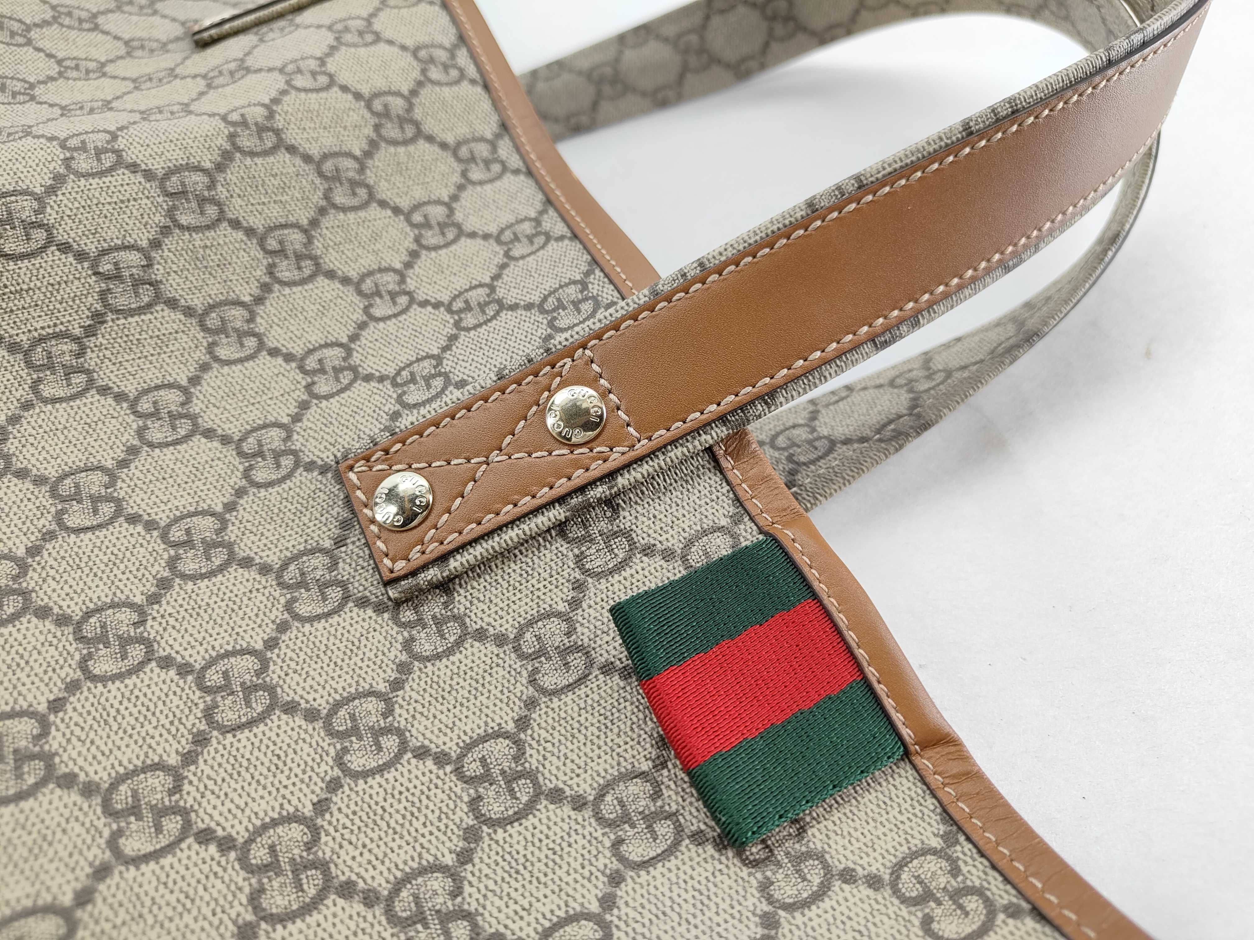 GG Supreme Gucci Tote Bag — view 7
