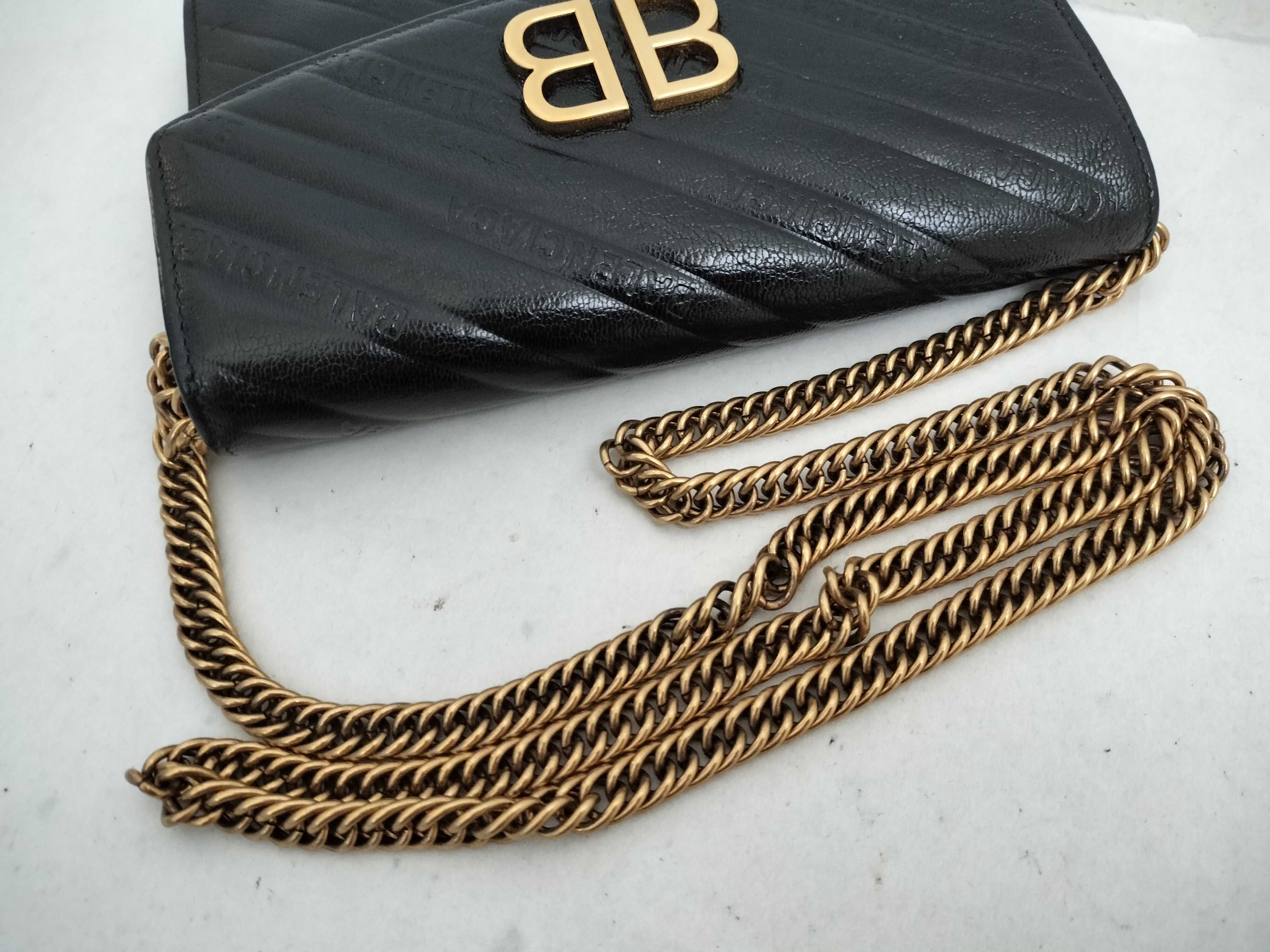 Chain Shoulder Bag — view 3