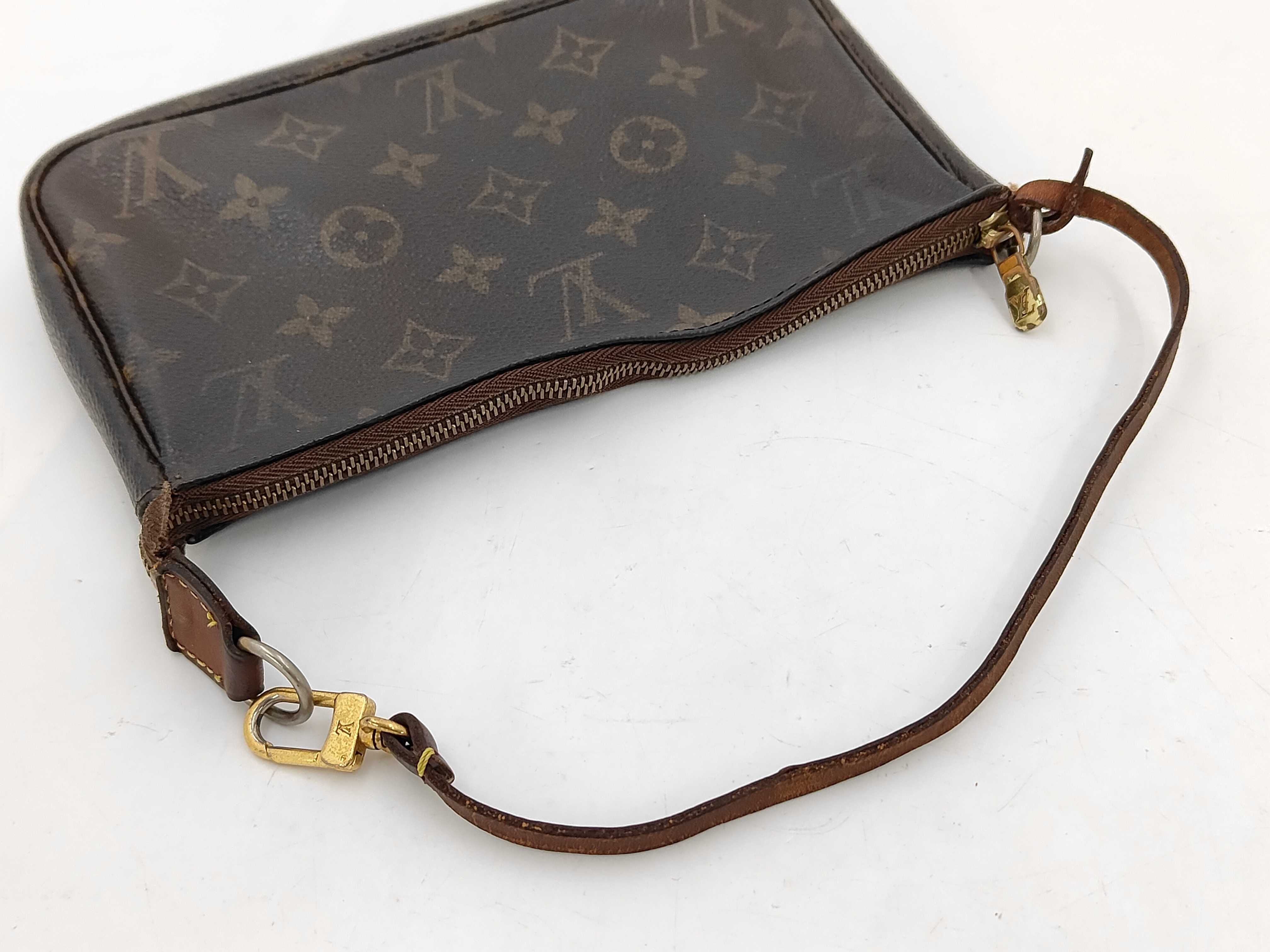 Monogram LV Pouch — view 3