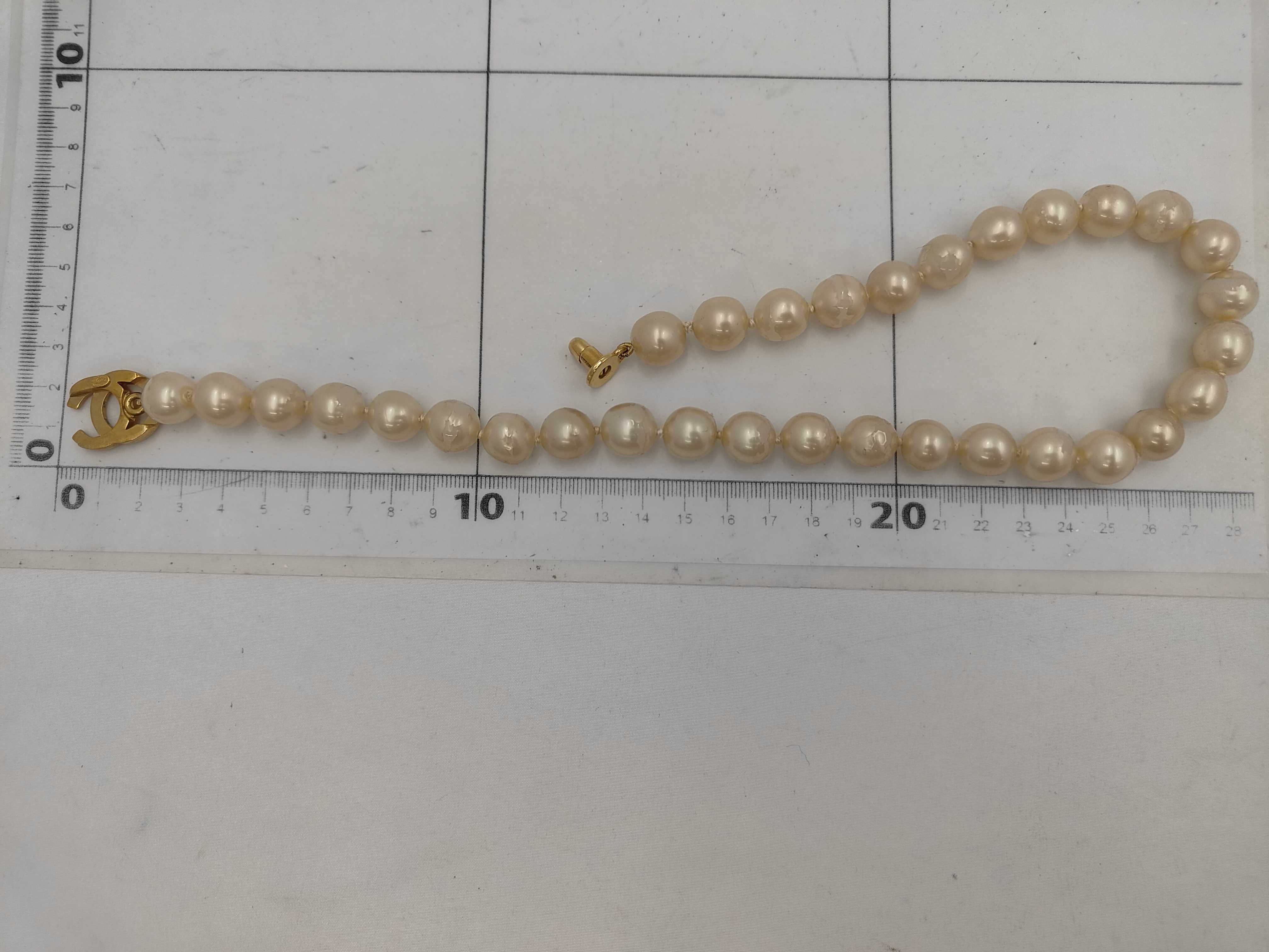 Pearl Necklace F16V Necklace — view 5