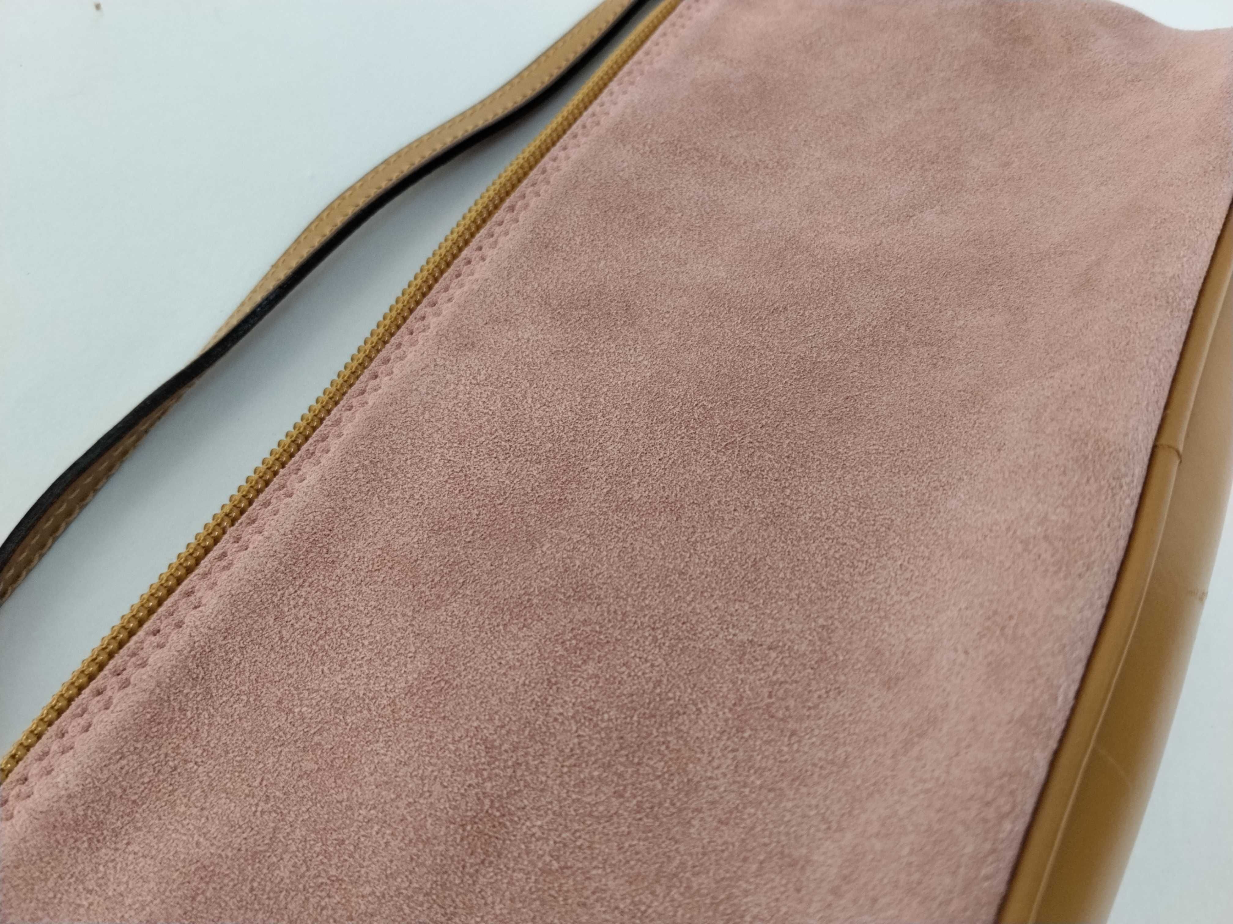 accessory pouch — view 13