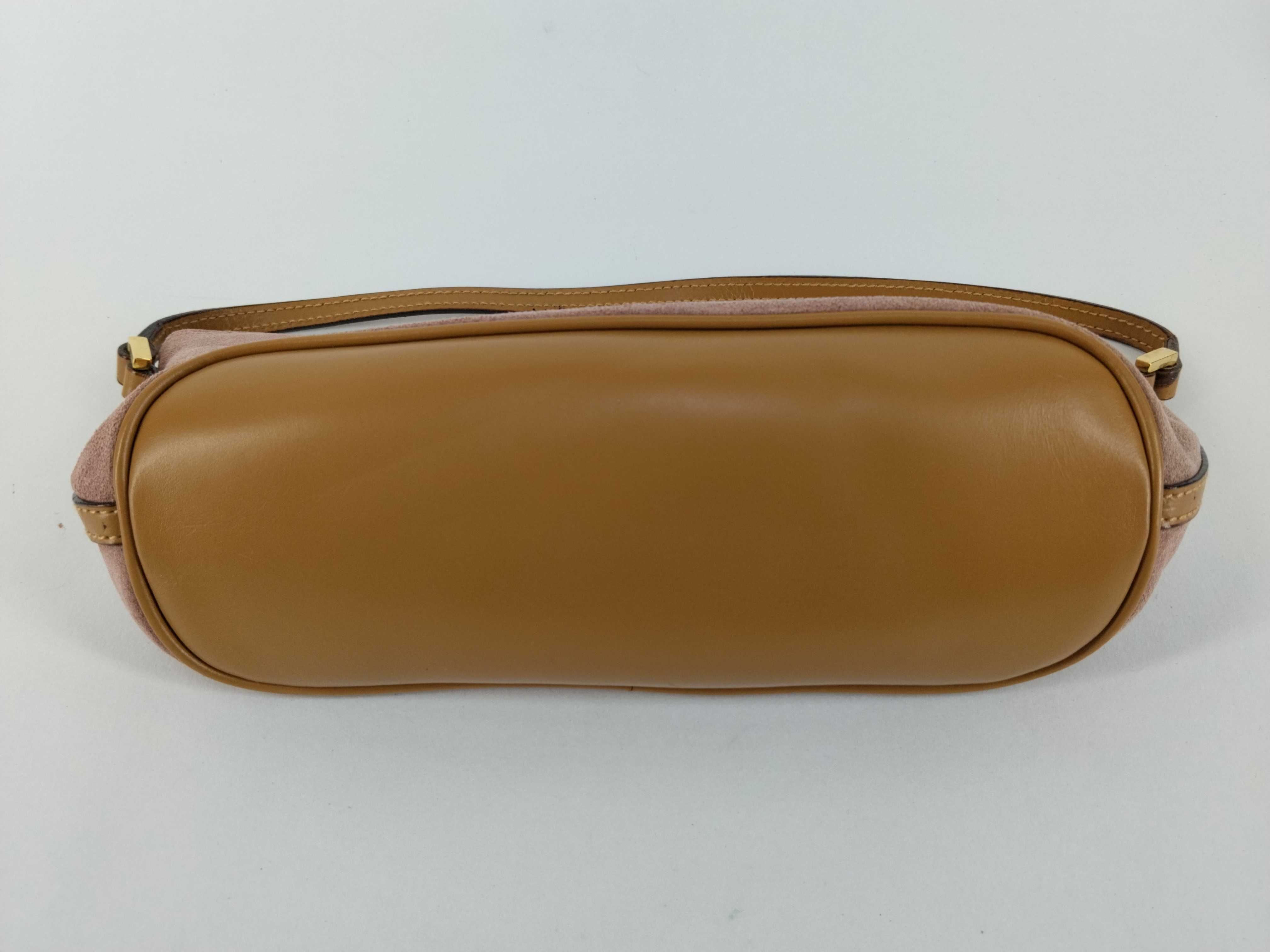 accessory pouch — view 7