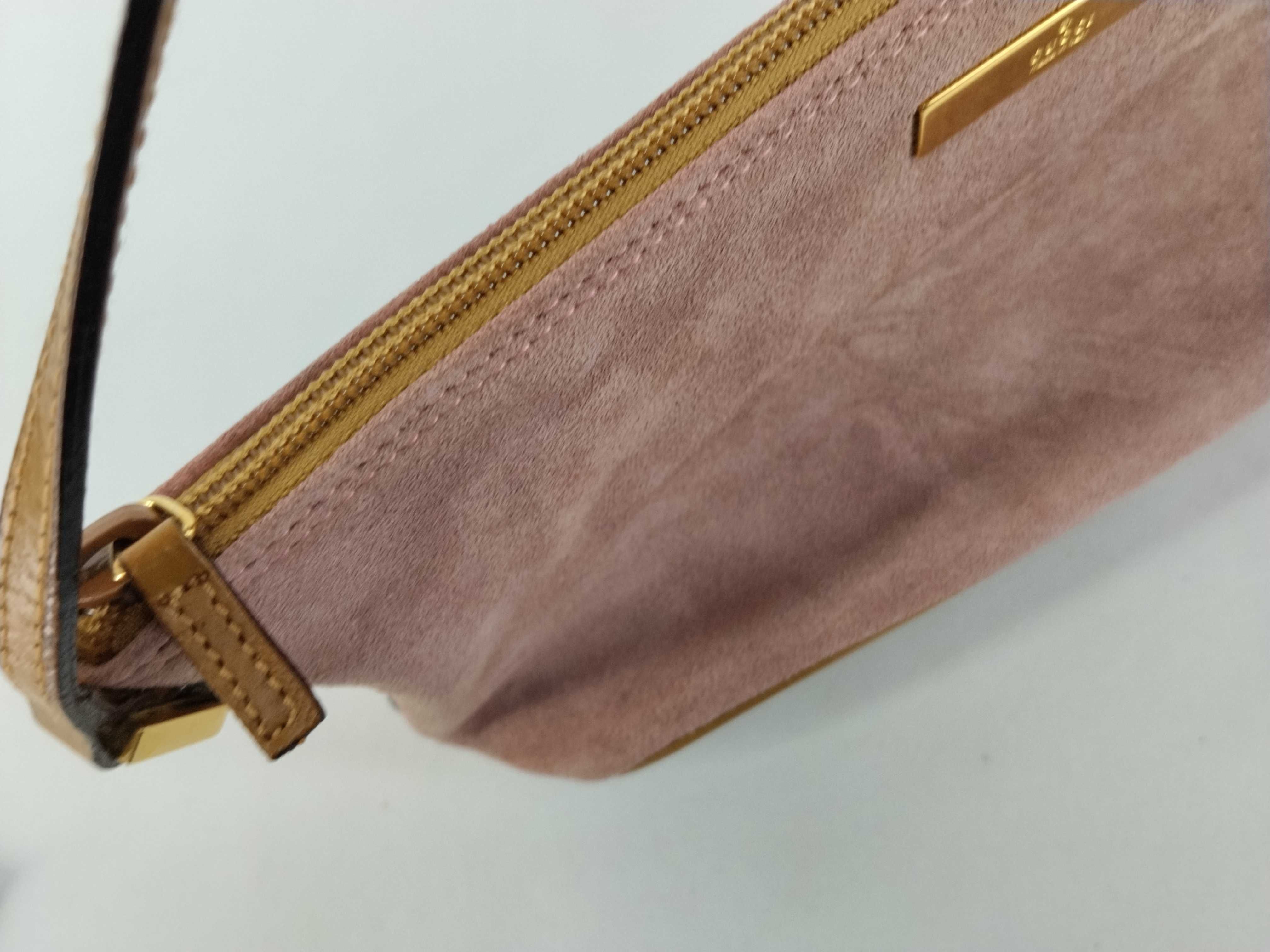 accessory pouch — view 8
