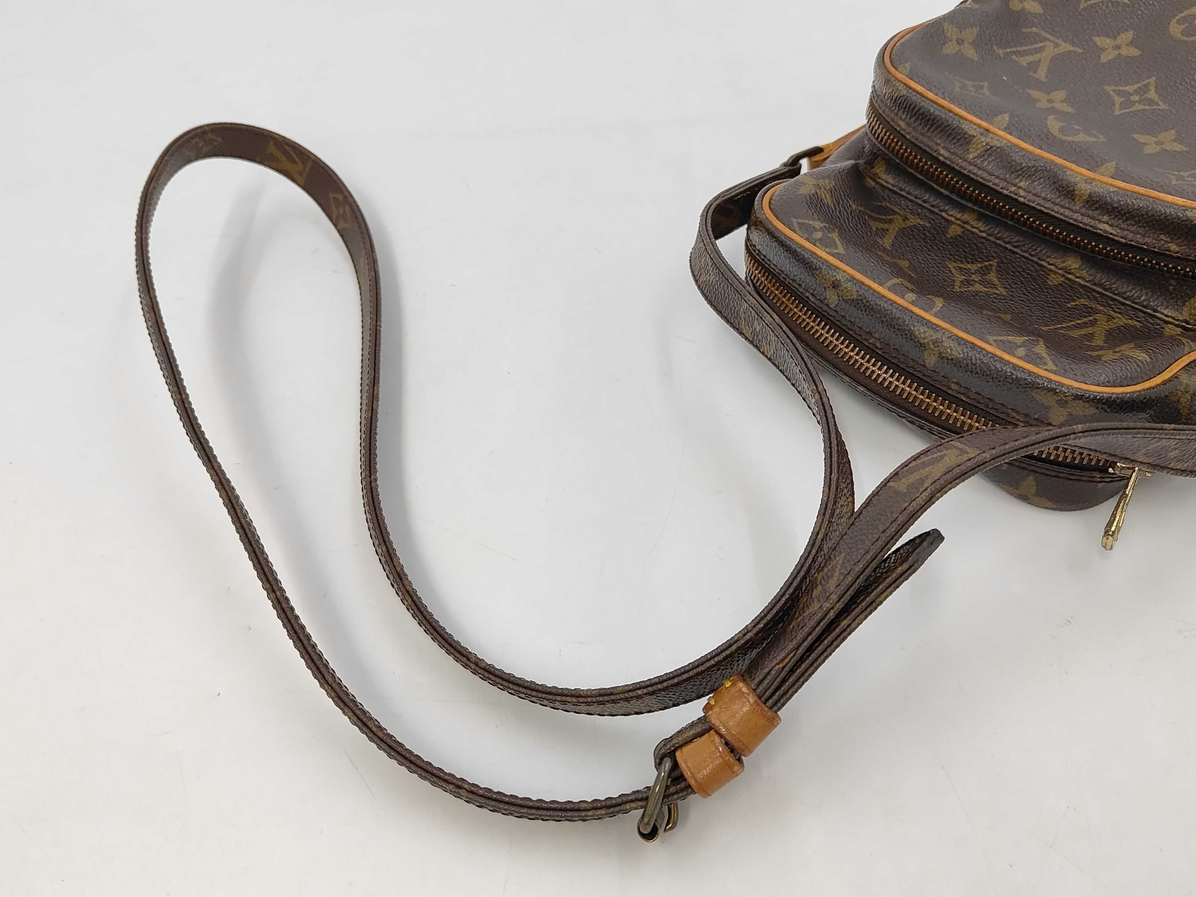 Monogram Amazon TH8902 Shoulder Bag — view 3