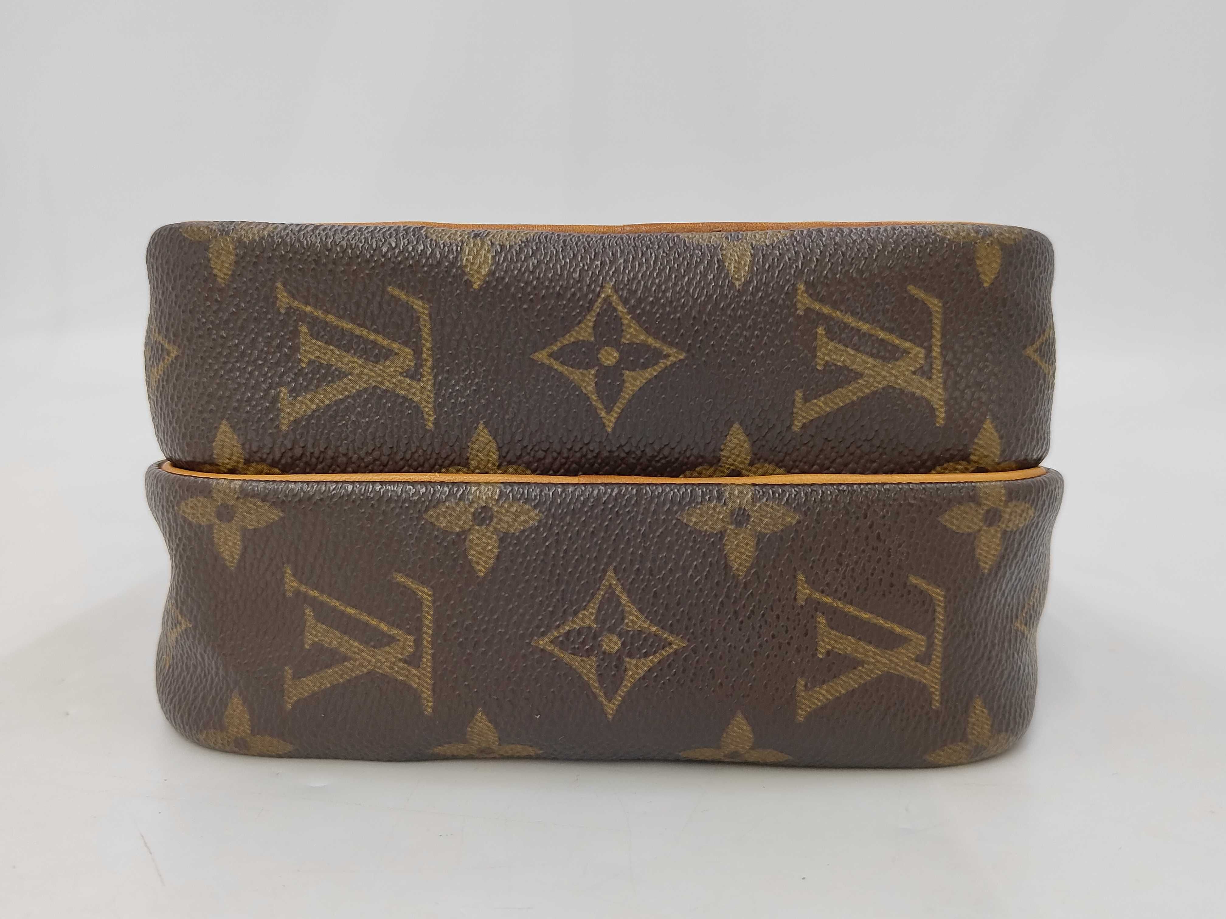 Monogram Amazon TH8902 Shoulder Bag — view 7