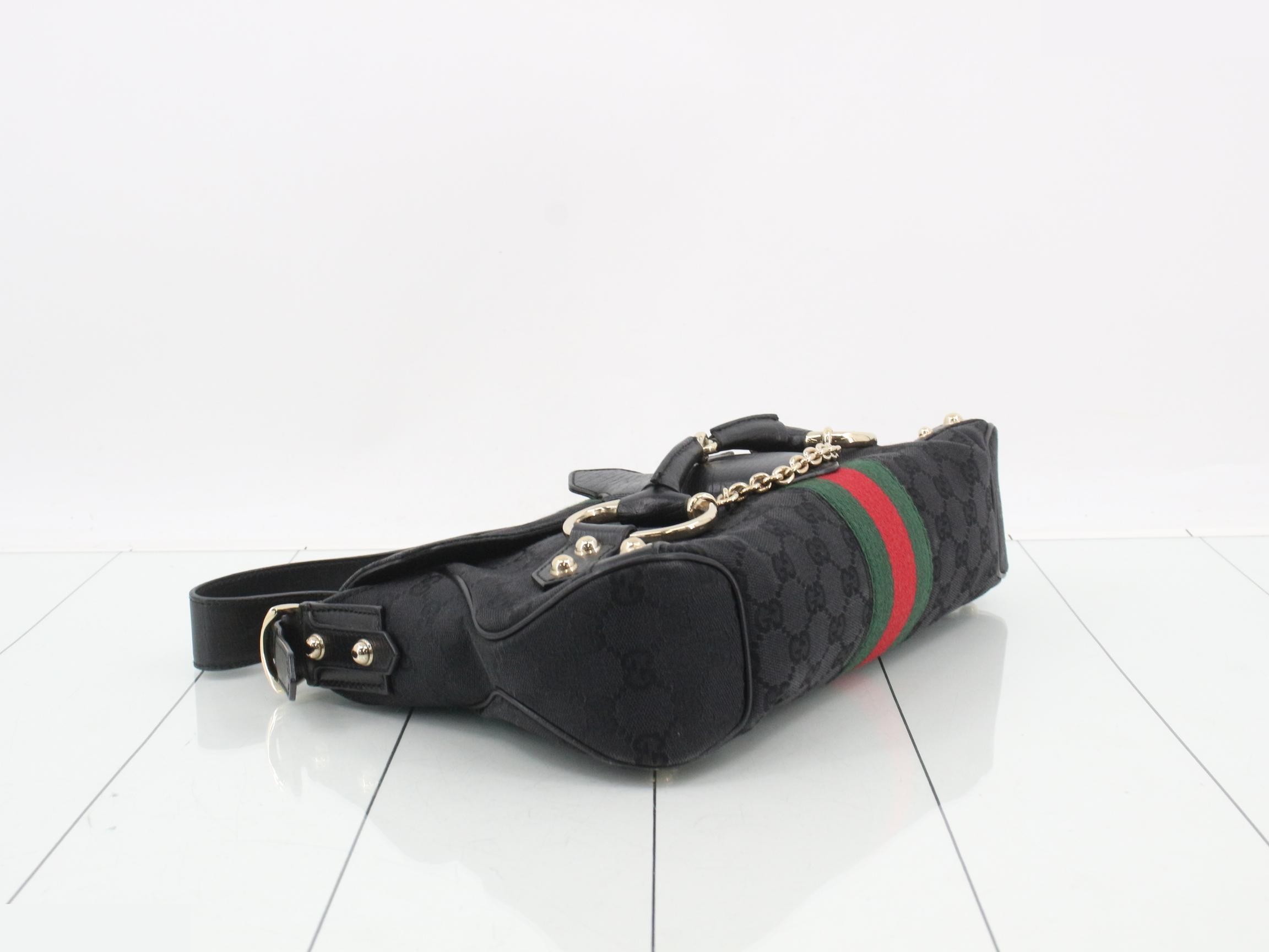 GG Canvas Horsebit Shoulder Bag — view 5