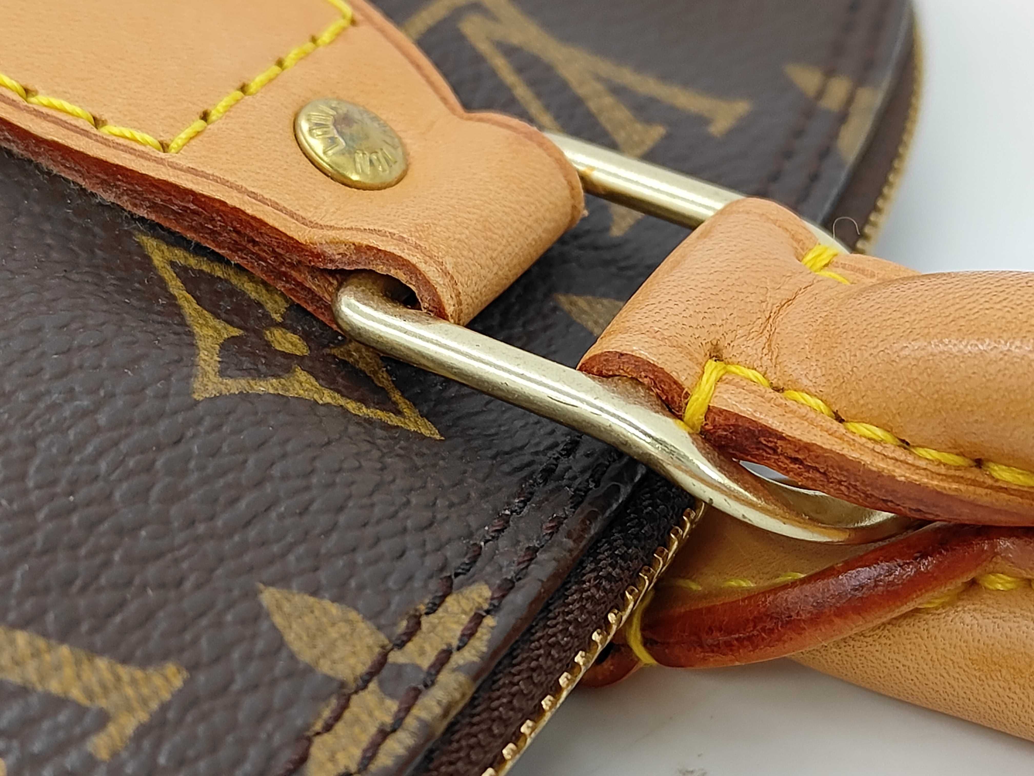Monogram Vuitton M51130 Alma Handbag Monogram Canvas Brown Handbag — view 5