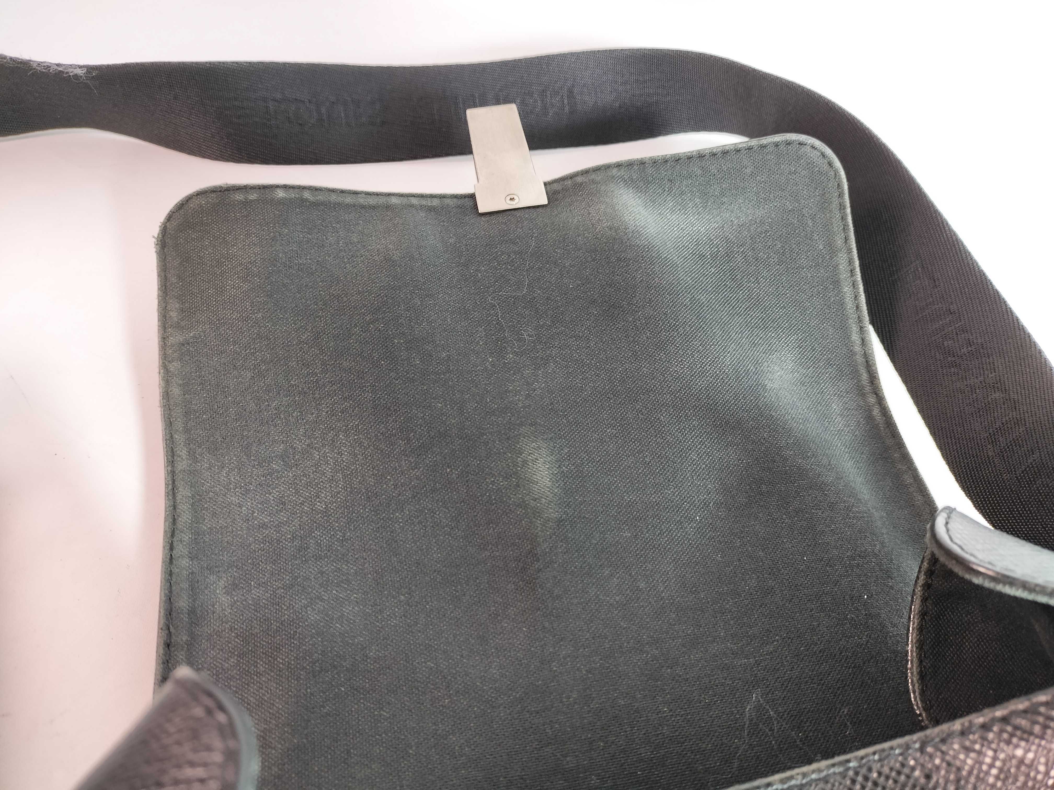 Taiga Leather Shoulder Bag — view 9