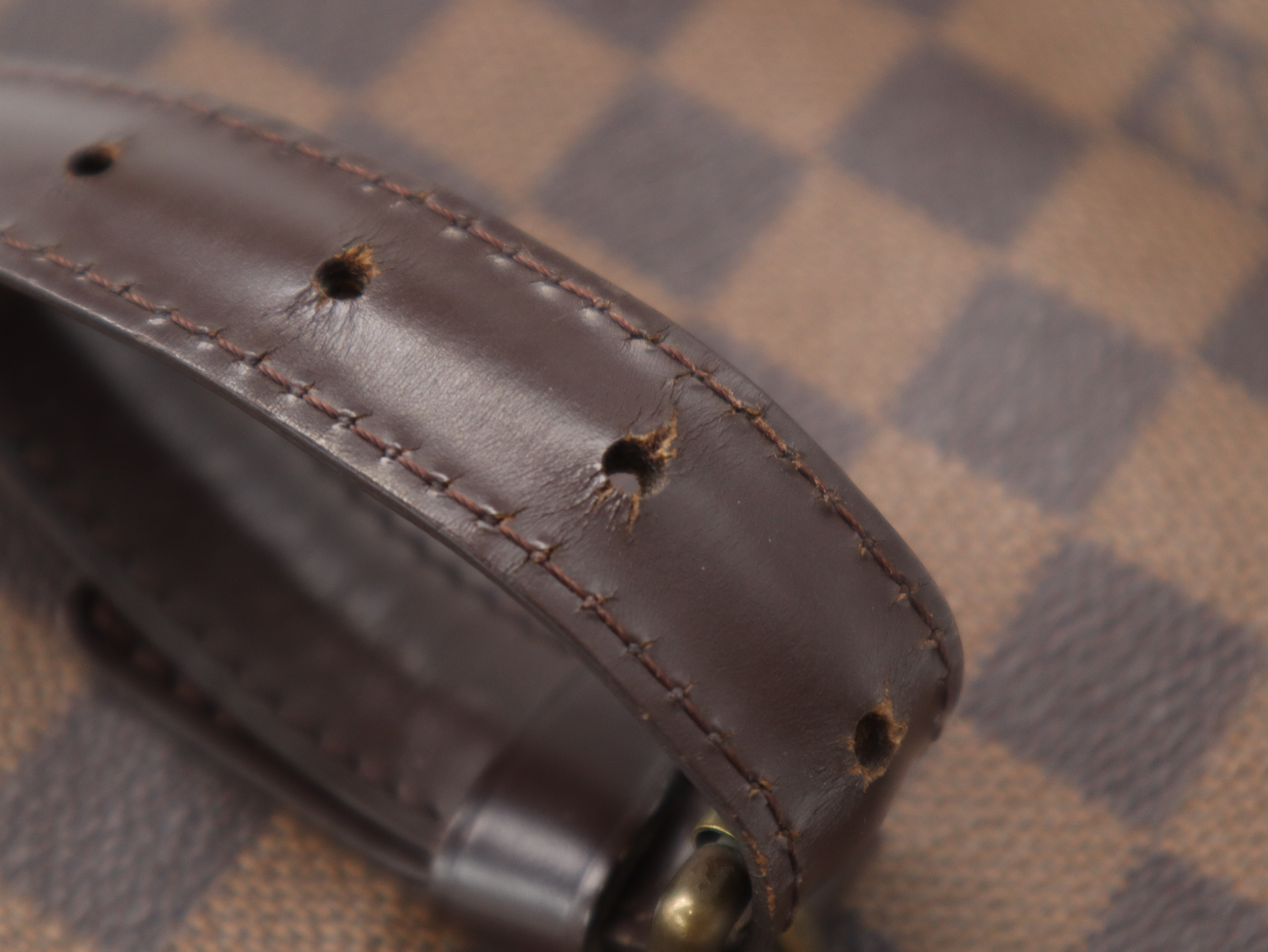 N51119 Damier Chelsea Shoulder Bag — view 7