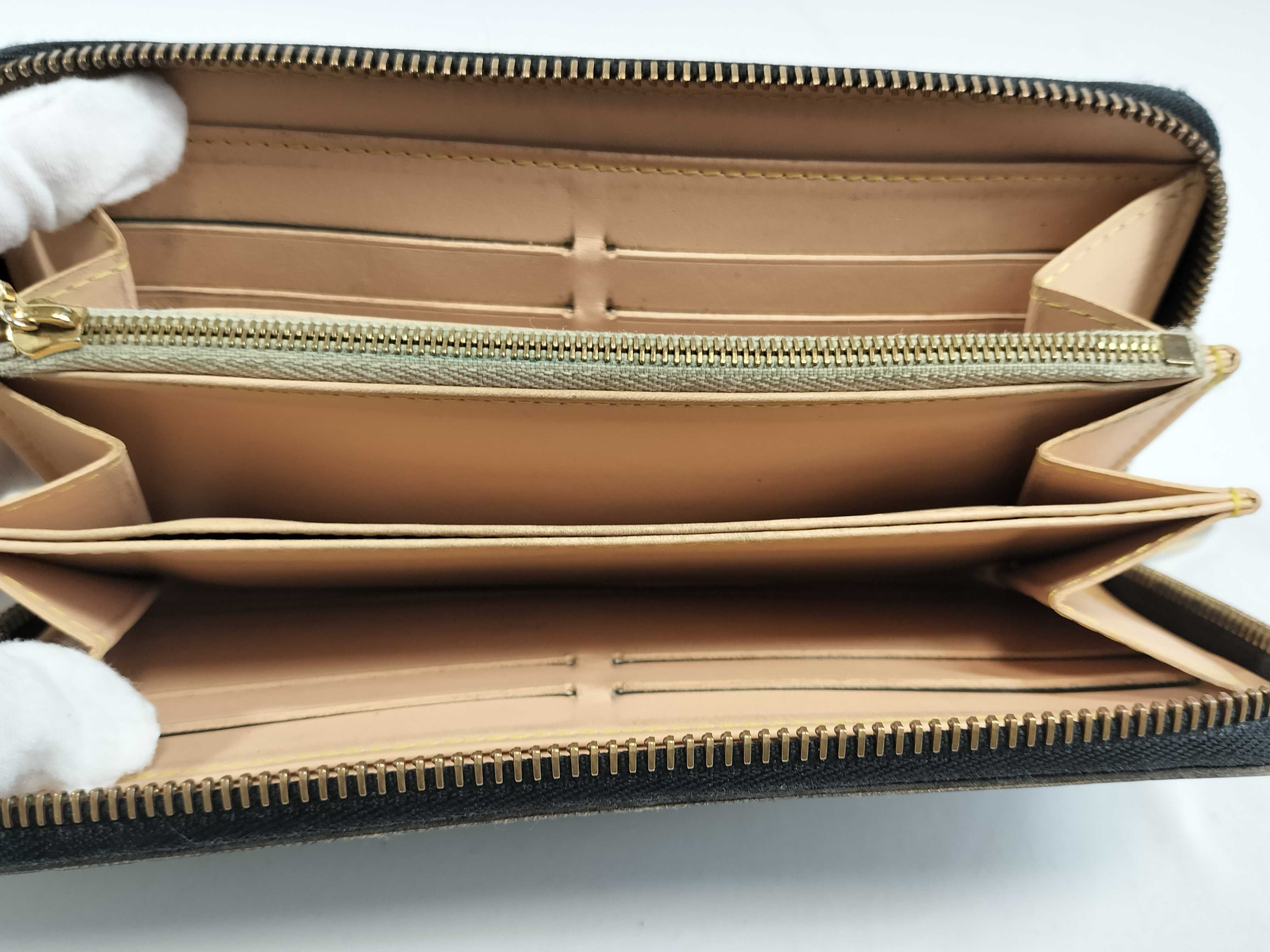 Zippy Wallet — view 12