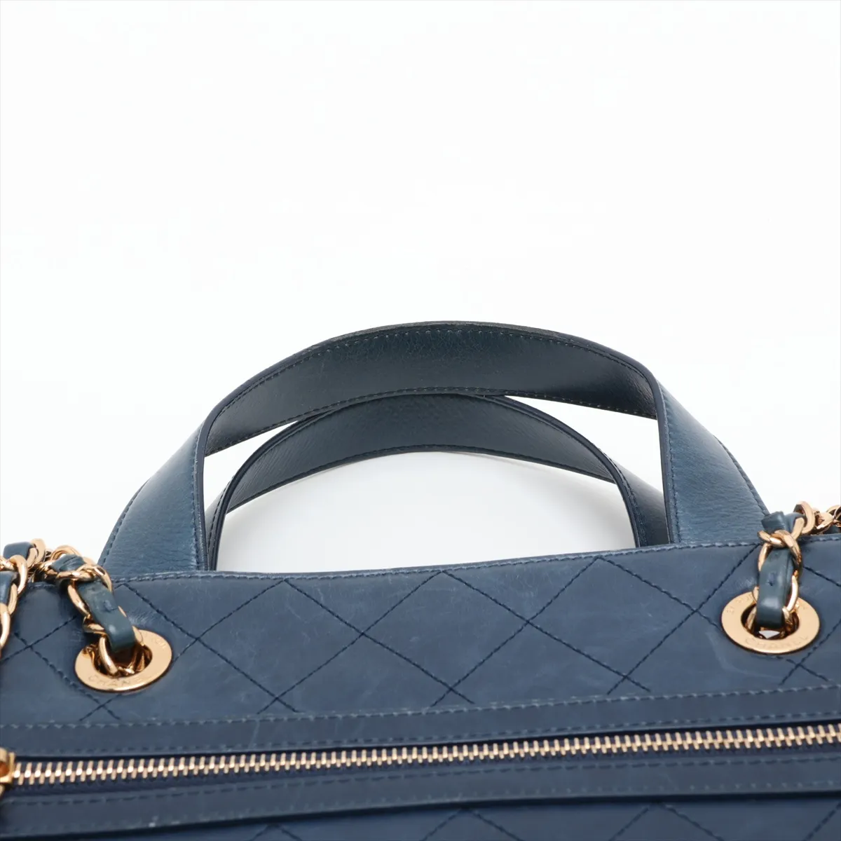 Matelassé Denim x Vintage Calfskin 2-Way Handbag, Blue with Gold Hardware, Item Number 23264838 (Serial Number in the 23s range) — view 6