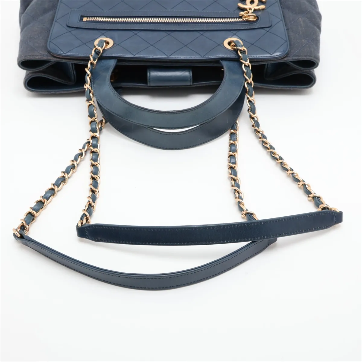 Matelassé Denim x Vintage Calfskin 2-Way Handbag, Blue with Gold Hardware, Item Number 23264838 (Serial Number in the 23s range) — view 7