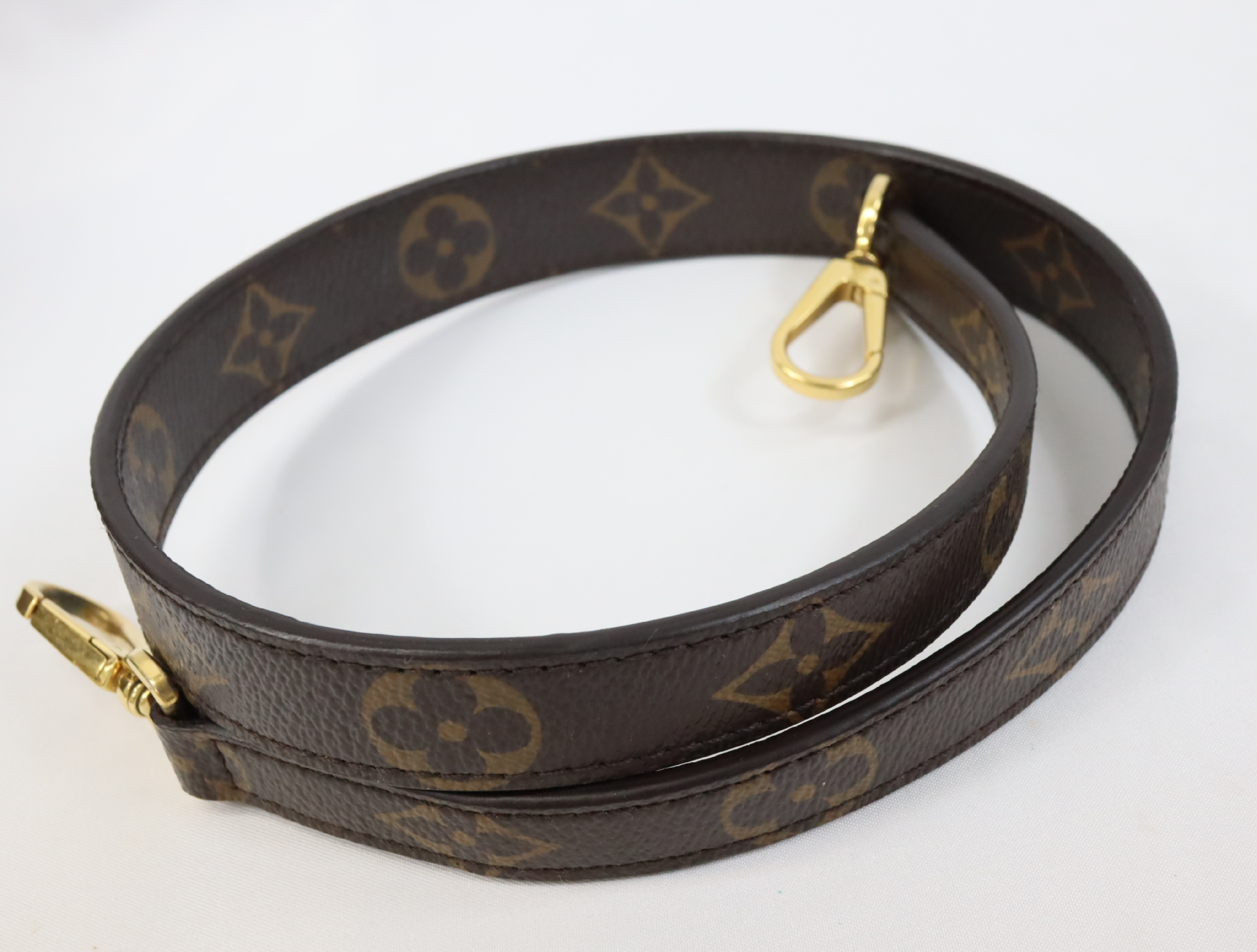 Monogram Montaigne BB M41055 Handbag (RFID detected) — view 13