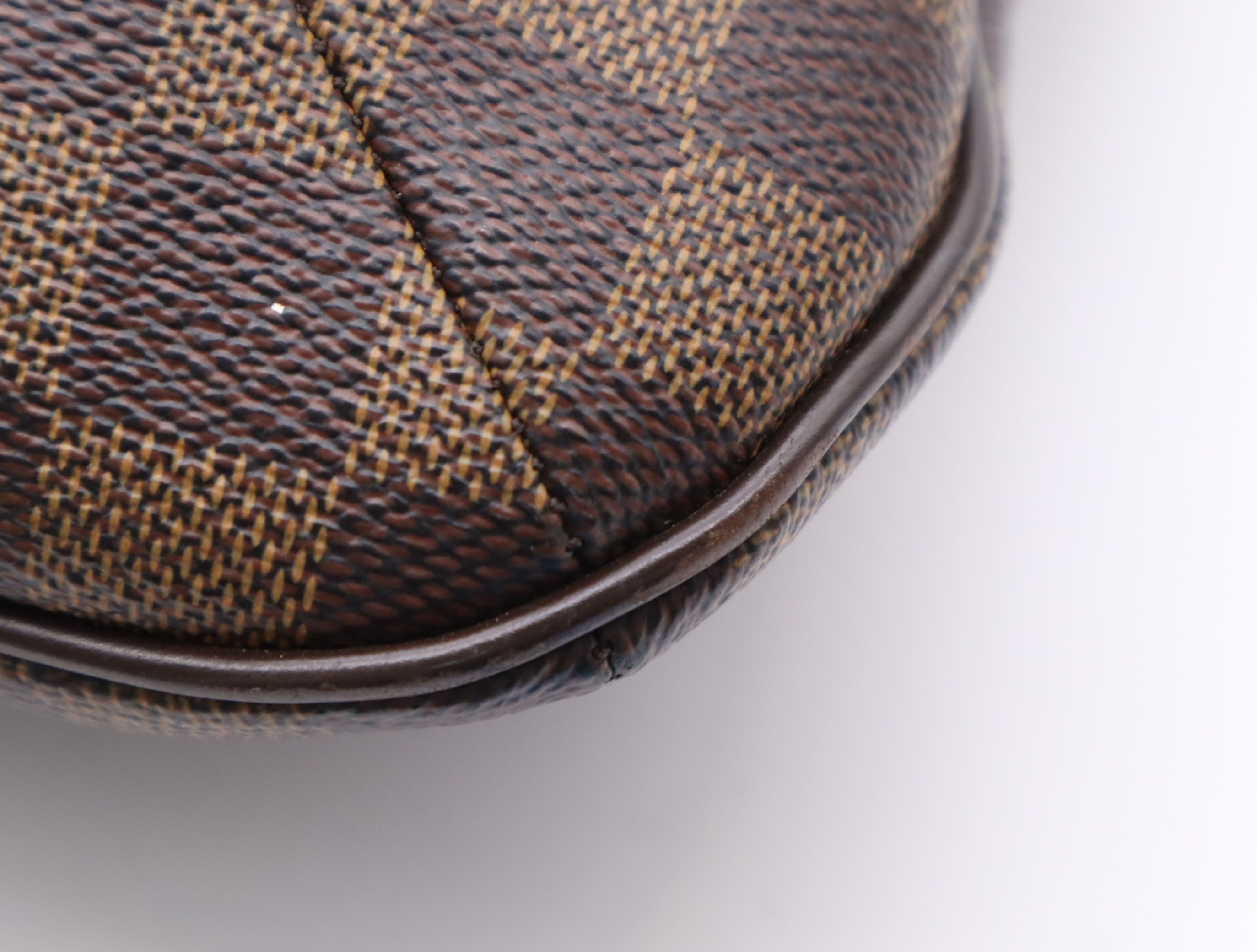N42251 Damier Bloomsbury PM Shoulder Bag — view 7