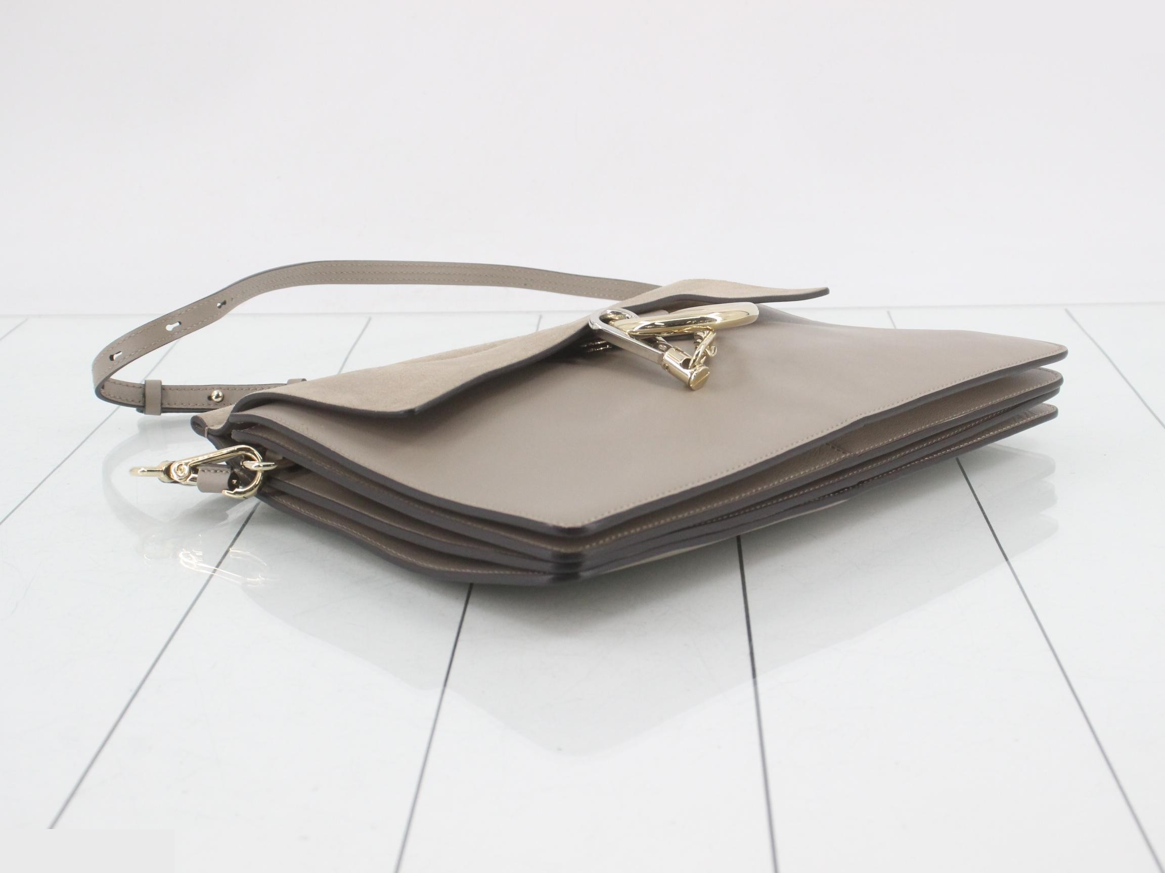 Faye Medium Chain Shoulder Bag — view 5