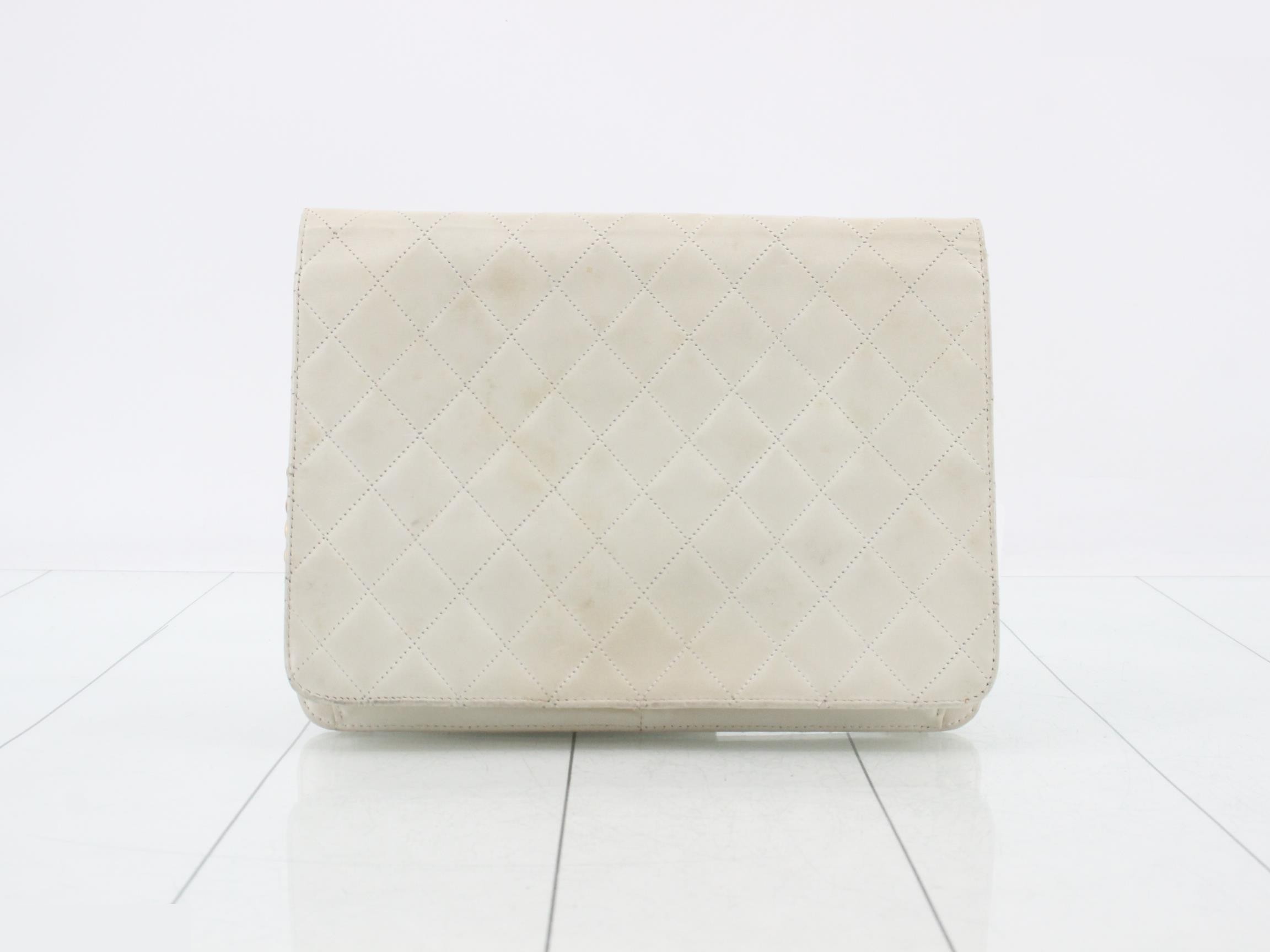 Lambskin Push Matelassé White — view 2
