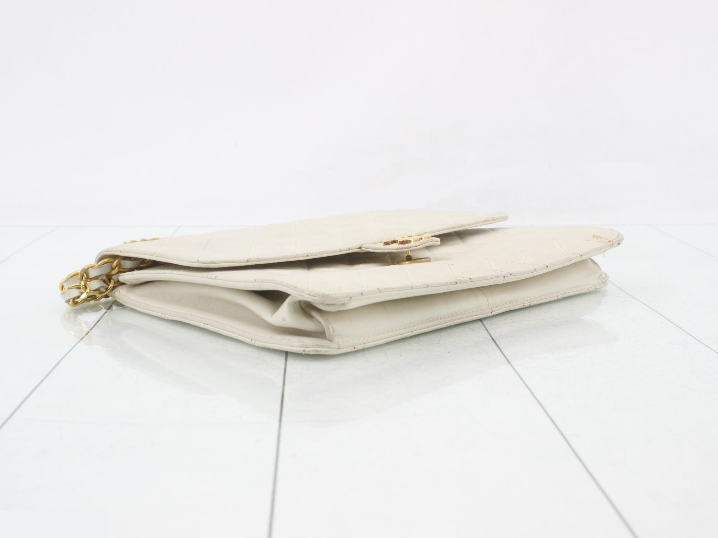 Lambskin Push Matelassé White — view 5