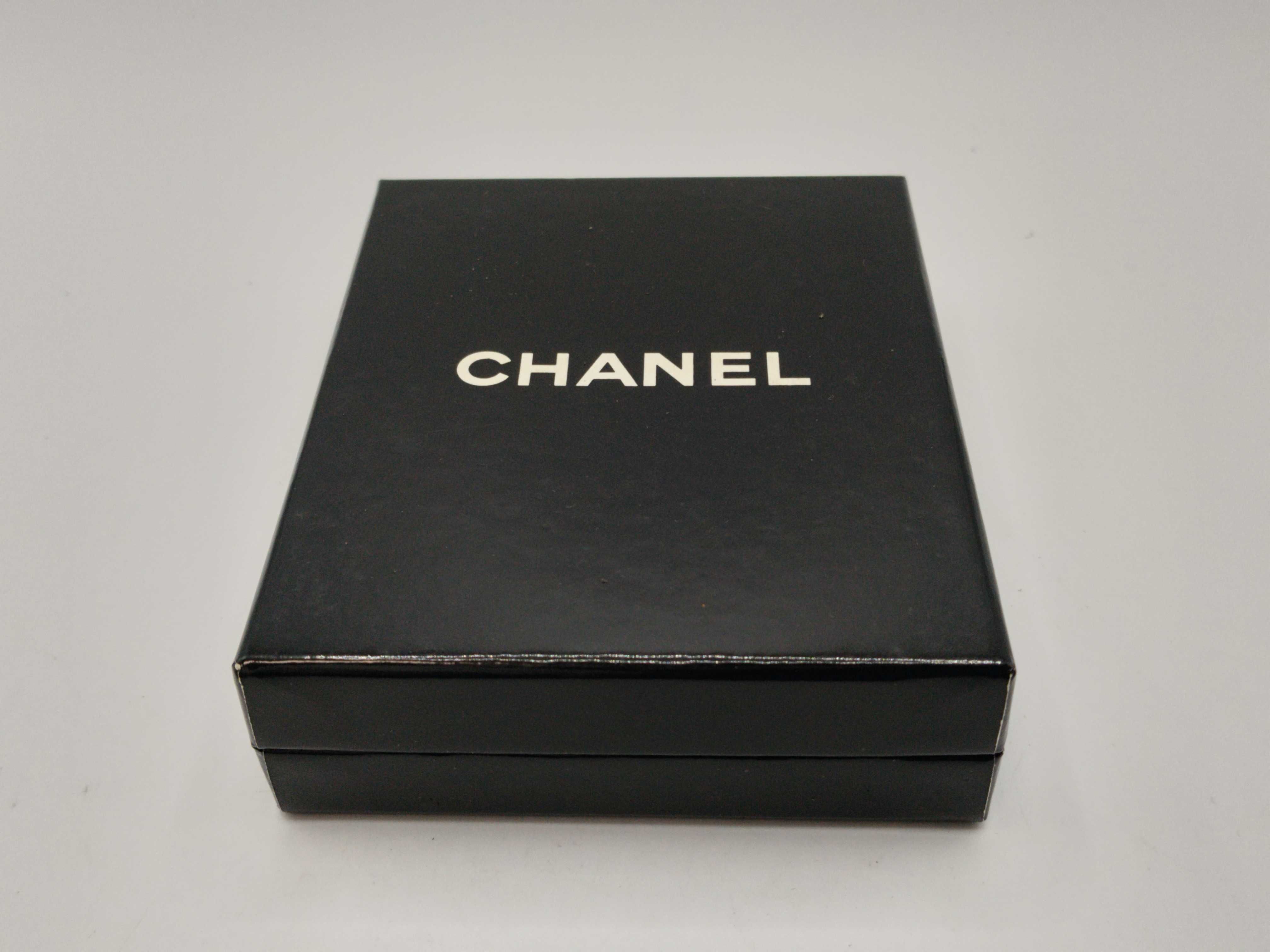 Coco Mark Pearl Necklace — view 8