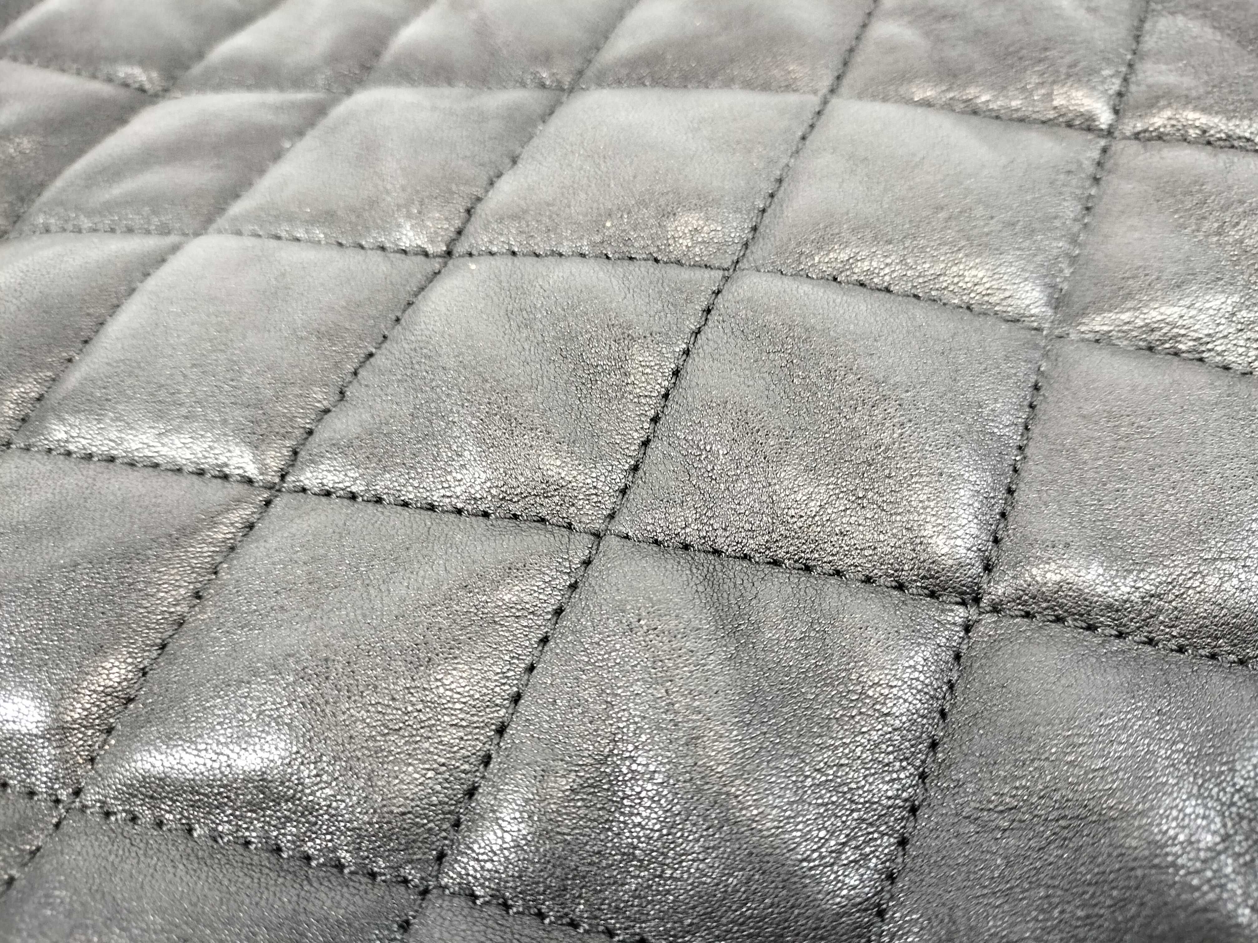 Chain Shoulder Tote Bag — view 15