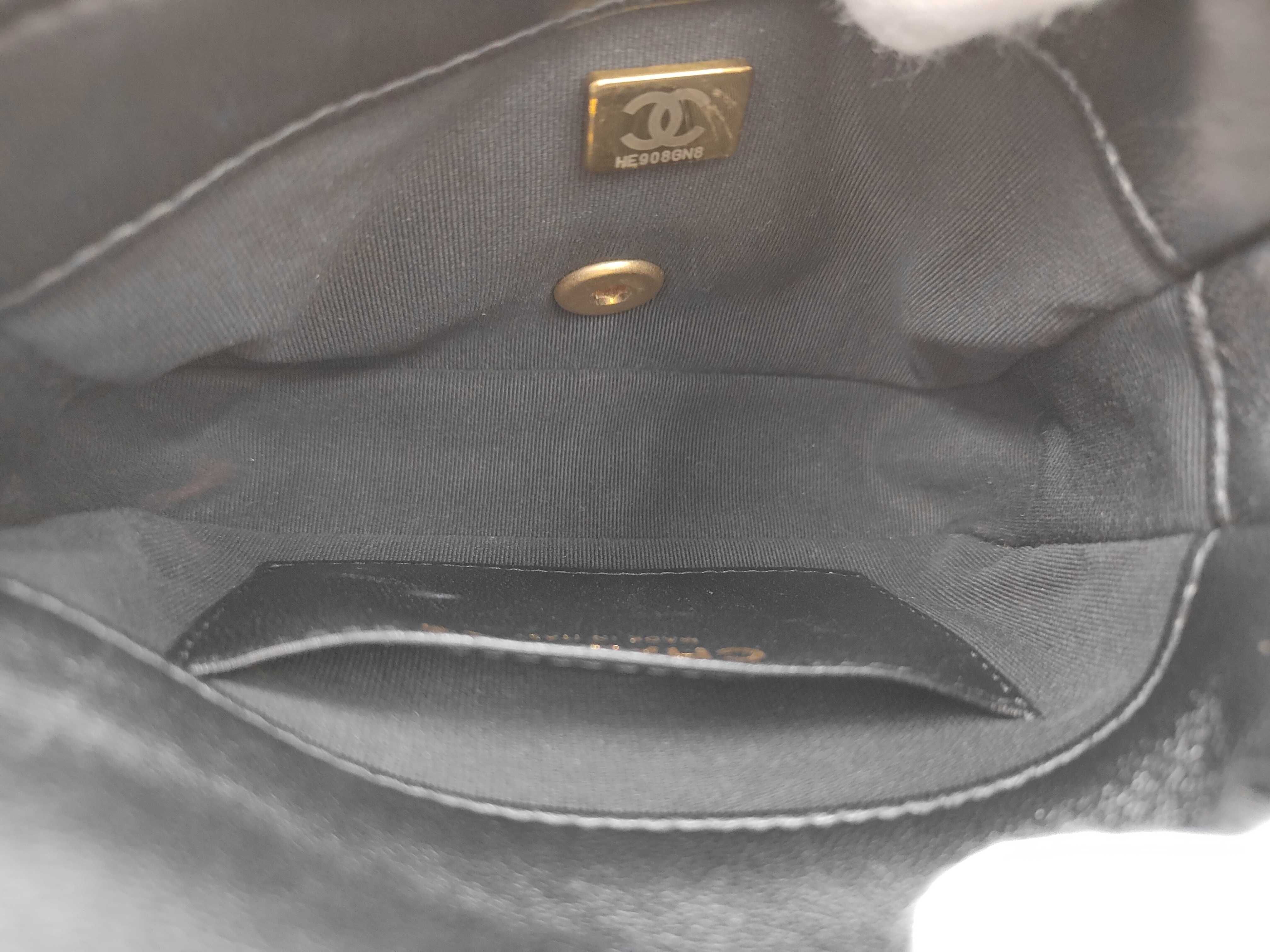 Matelassé Flap Chain Shoulder Bag — view 8