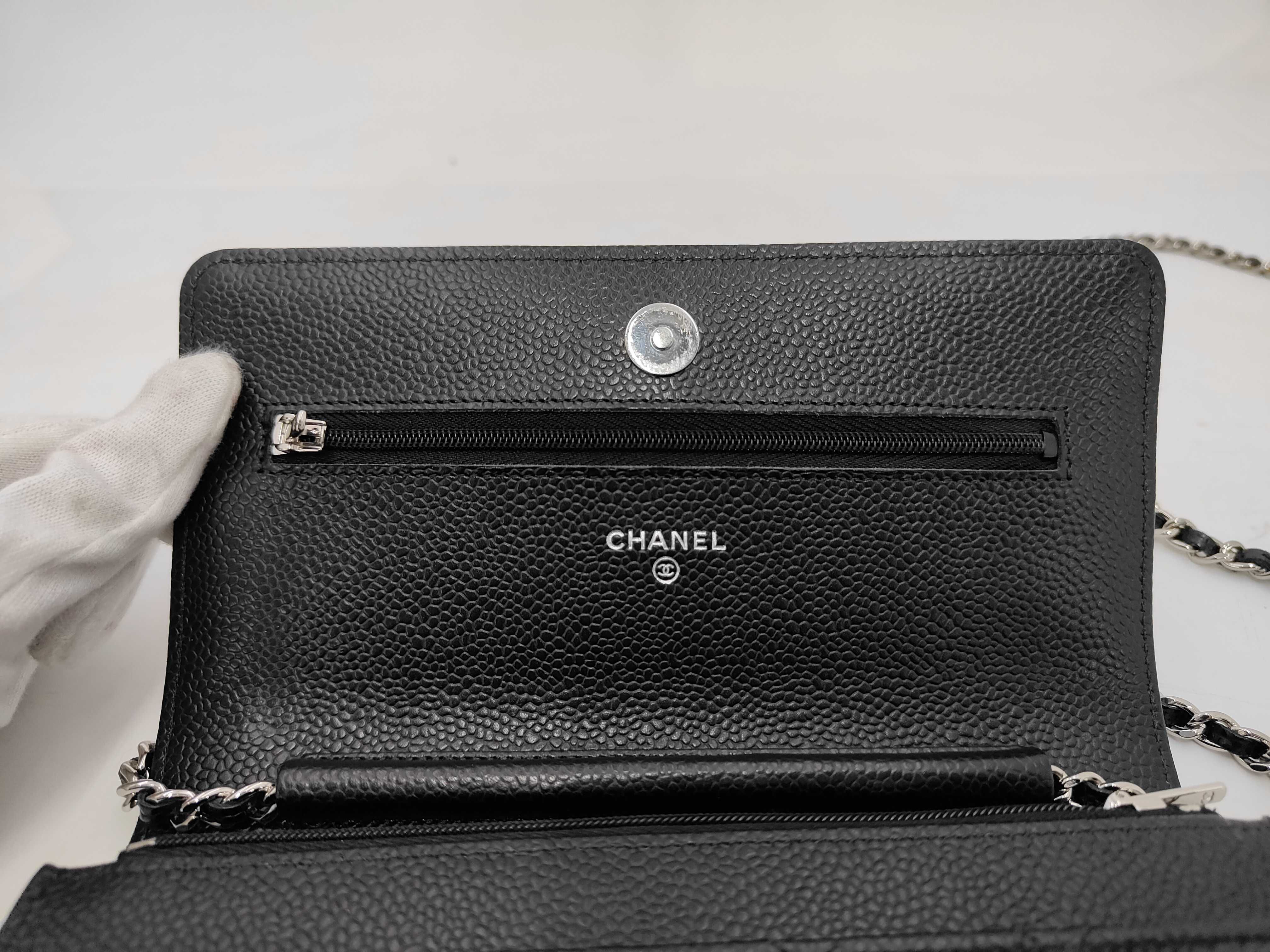 Chain Wallet Caviar Skin Bag 23 Shoulder Bag — view 7
