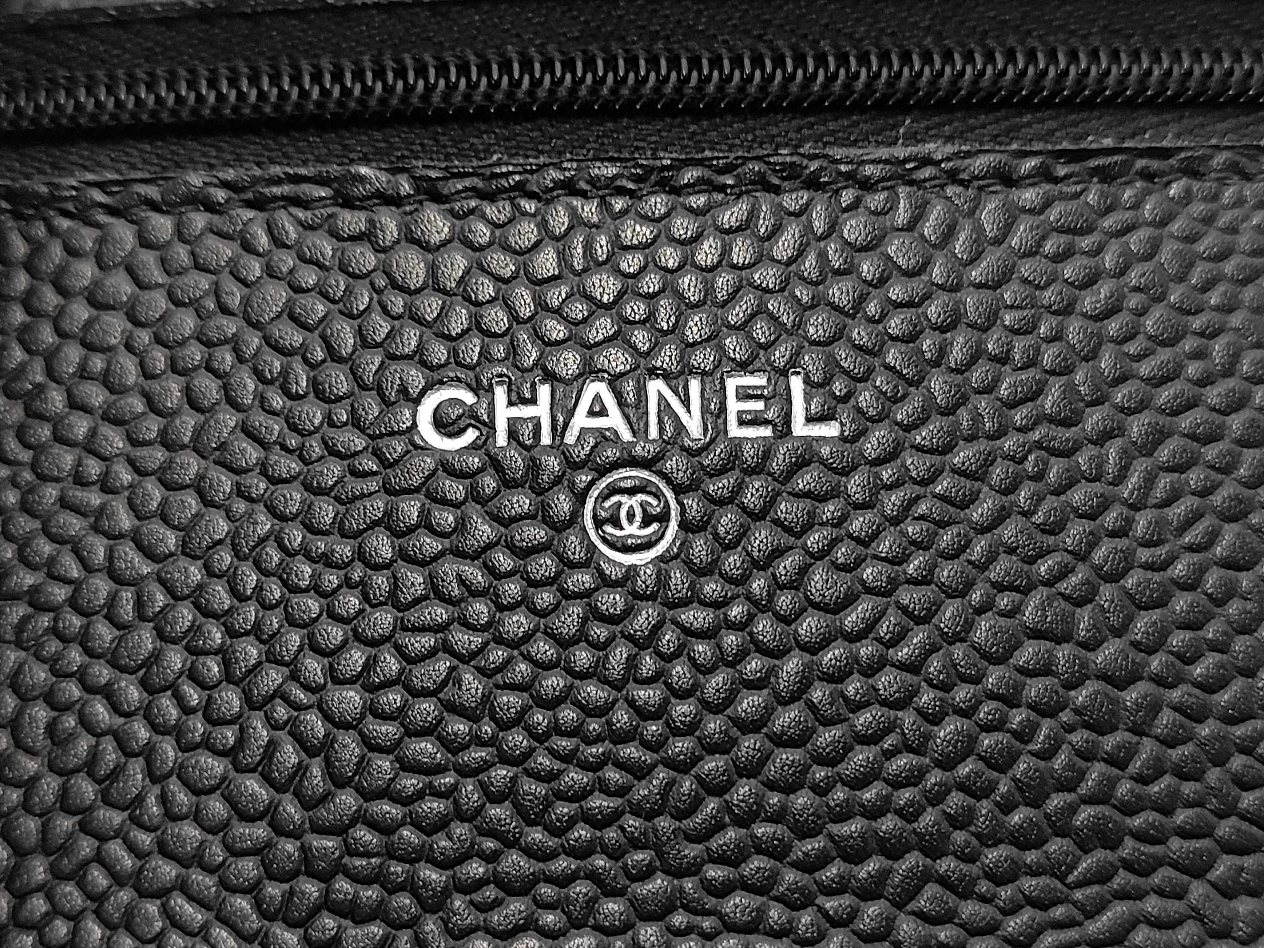 Chain Wallet Caviar Skin Bag 23 Shoulder Bag — view 10