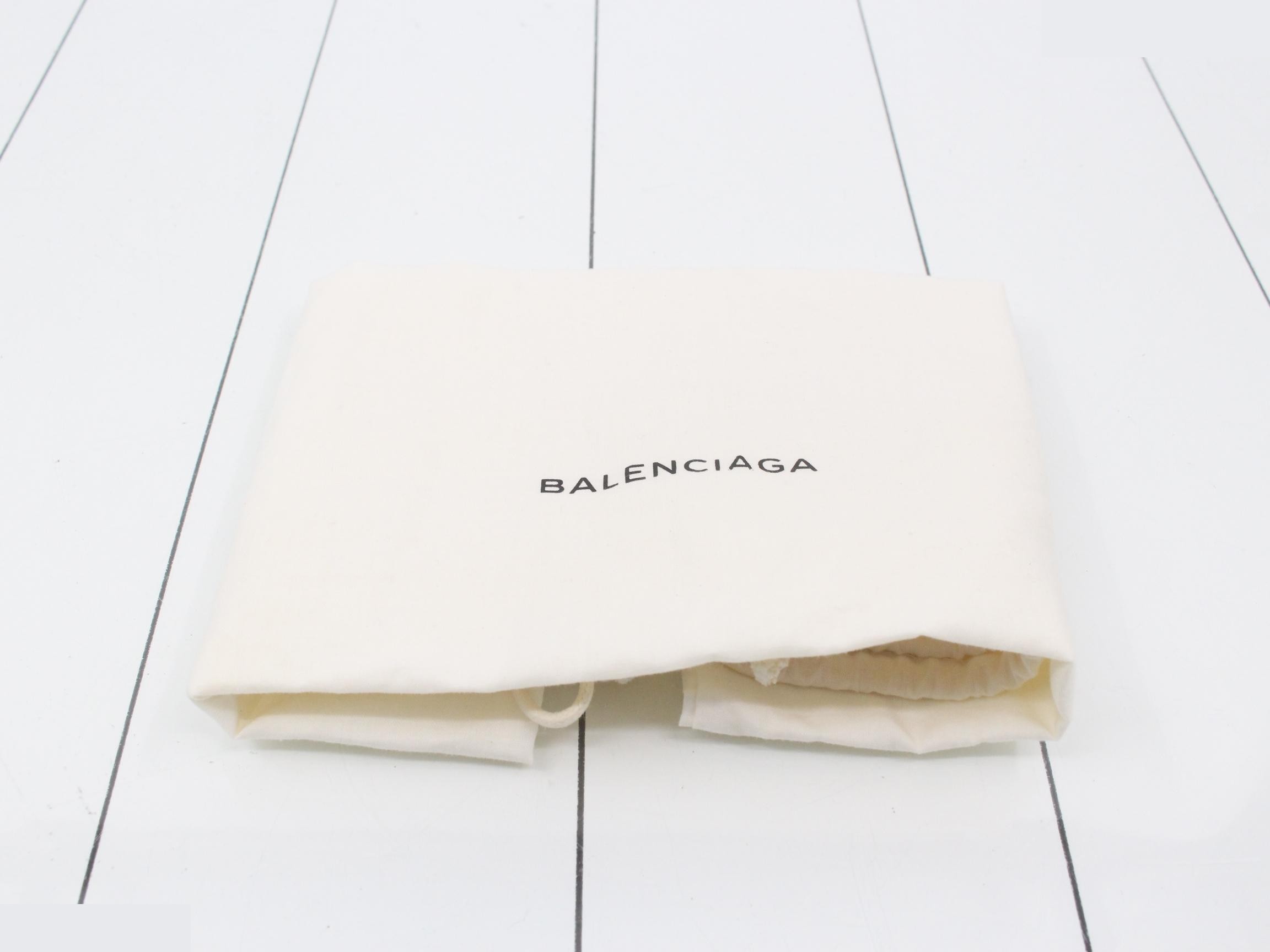 The Hip Shoulder Bag 242803 — view 7