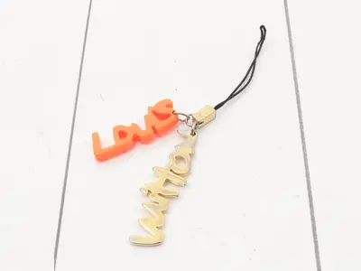 Graffiti (small items), cell phone straps, keychains - Accessoires Telephone