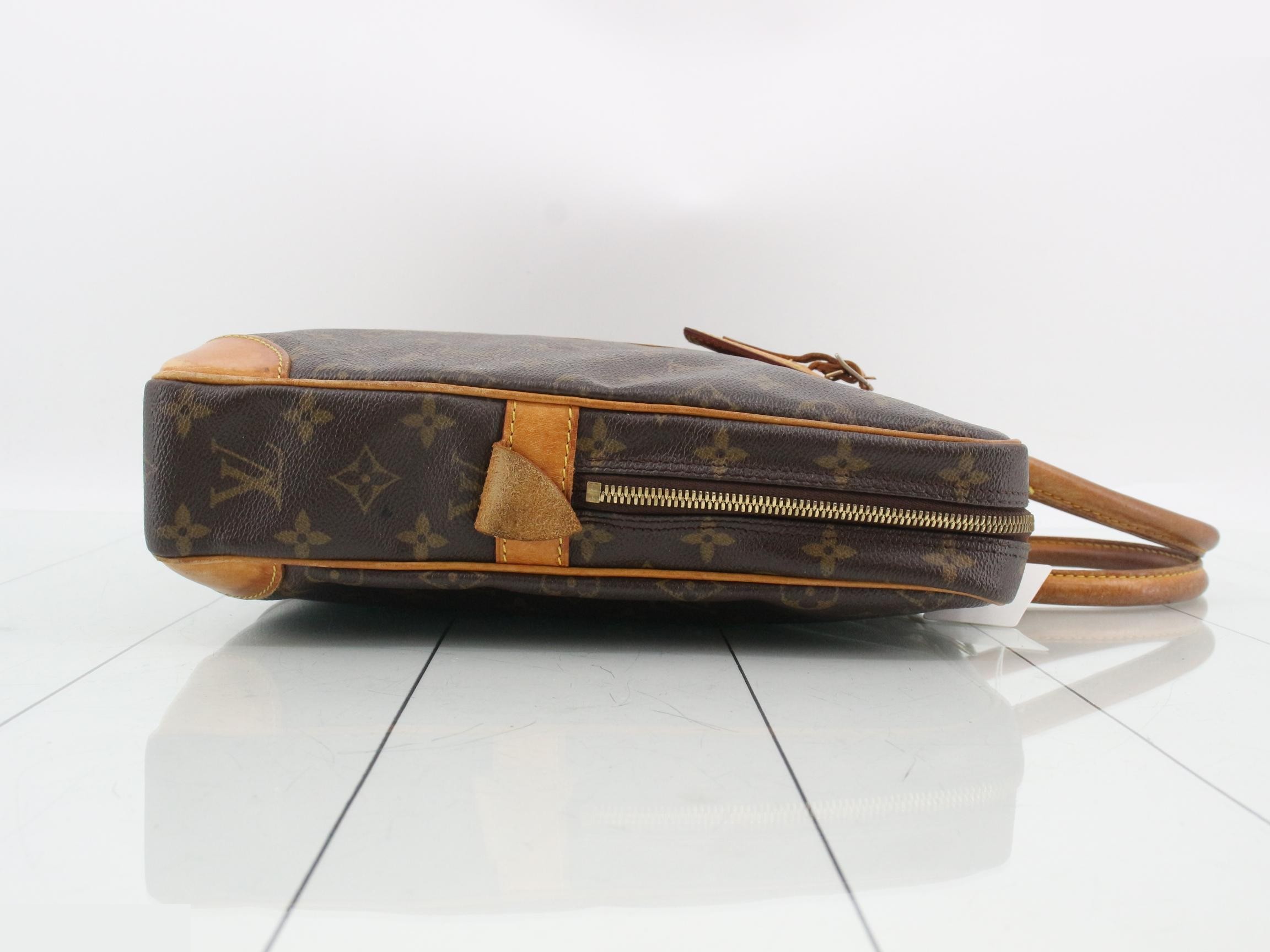 LV Monogram Portedocuments Voyage Business Bag — view 3