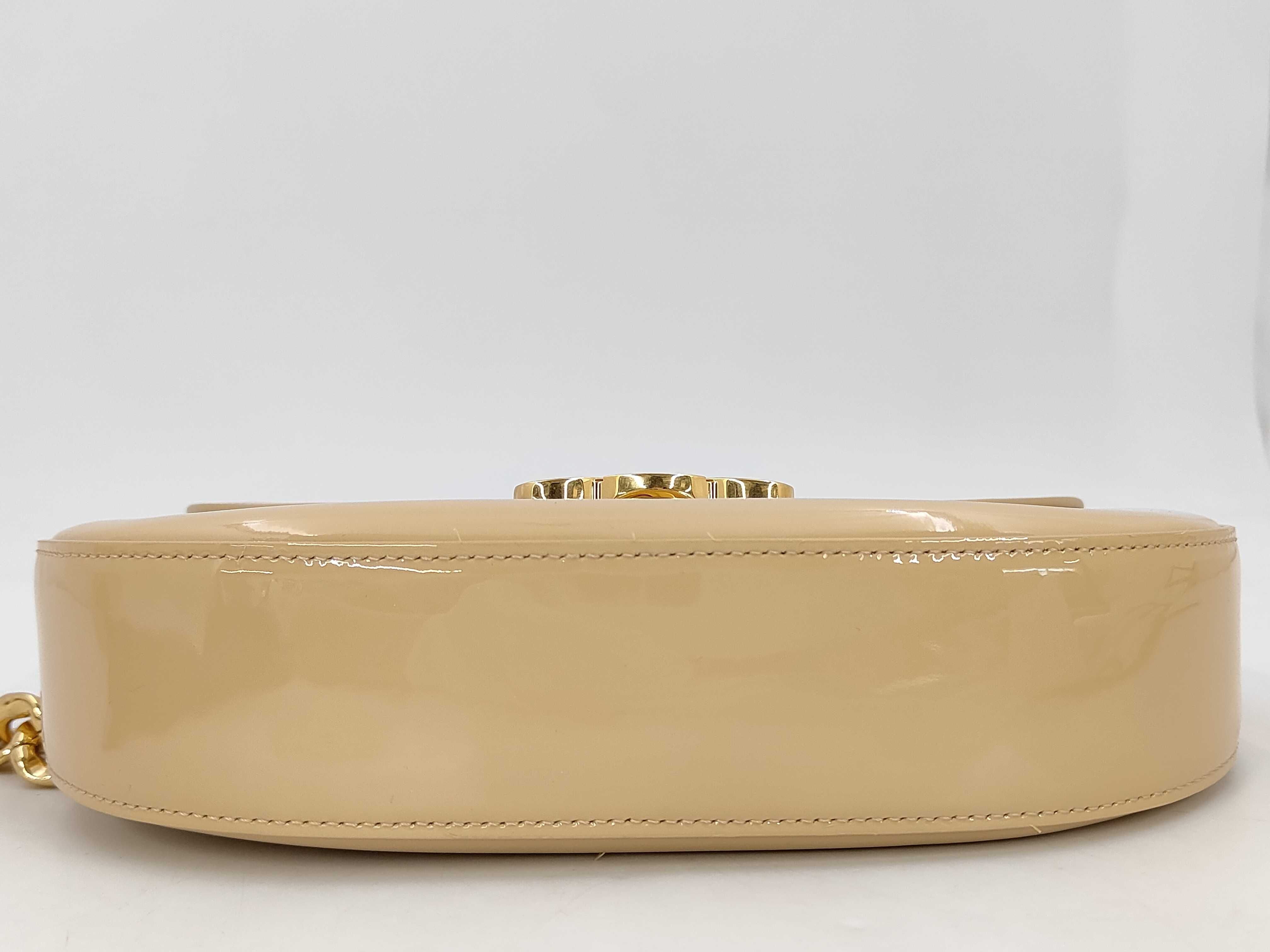 Triomphe Chain Shoulder Bag — view 4
