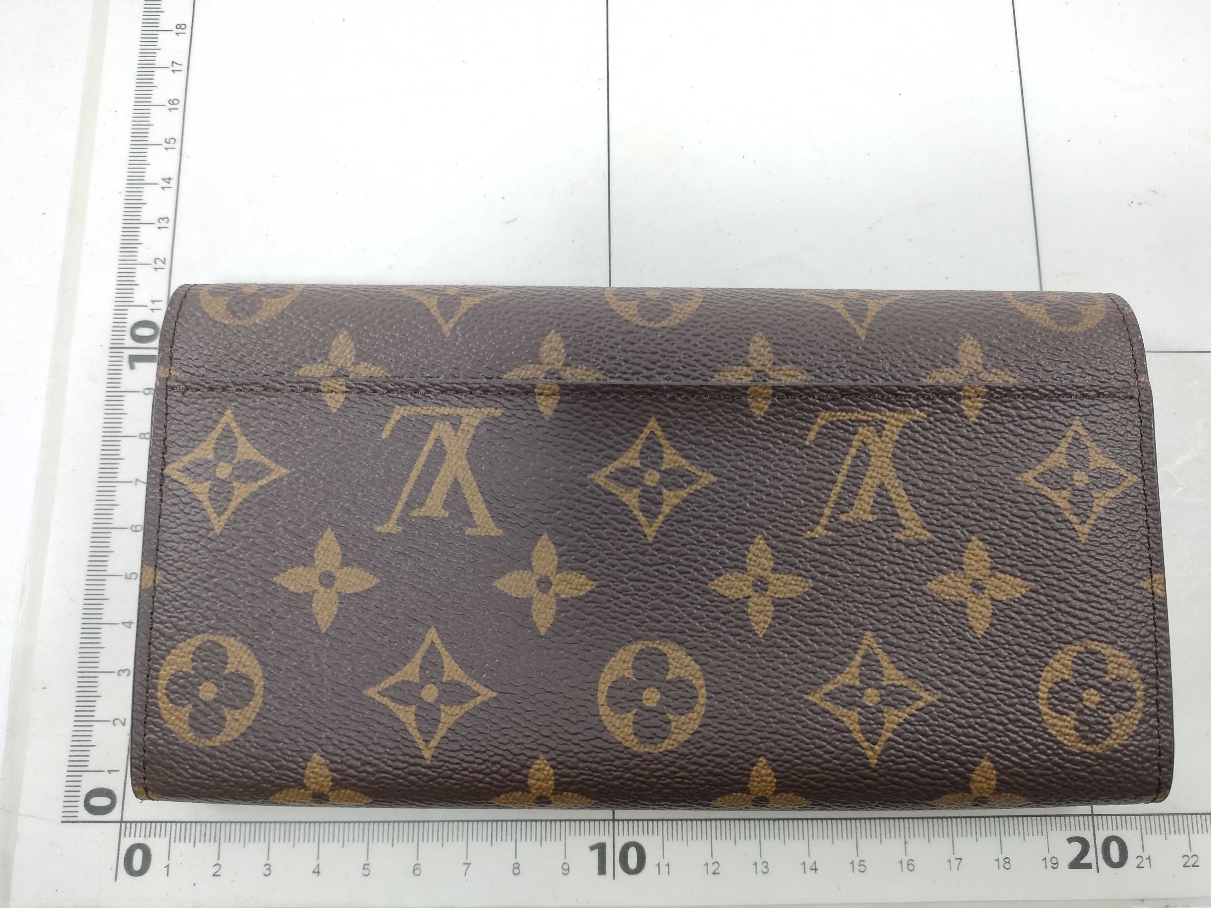 Monogram M62235 Monogram Portefeuille Sarah Wallet — view 2
