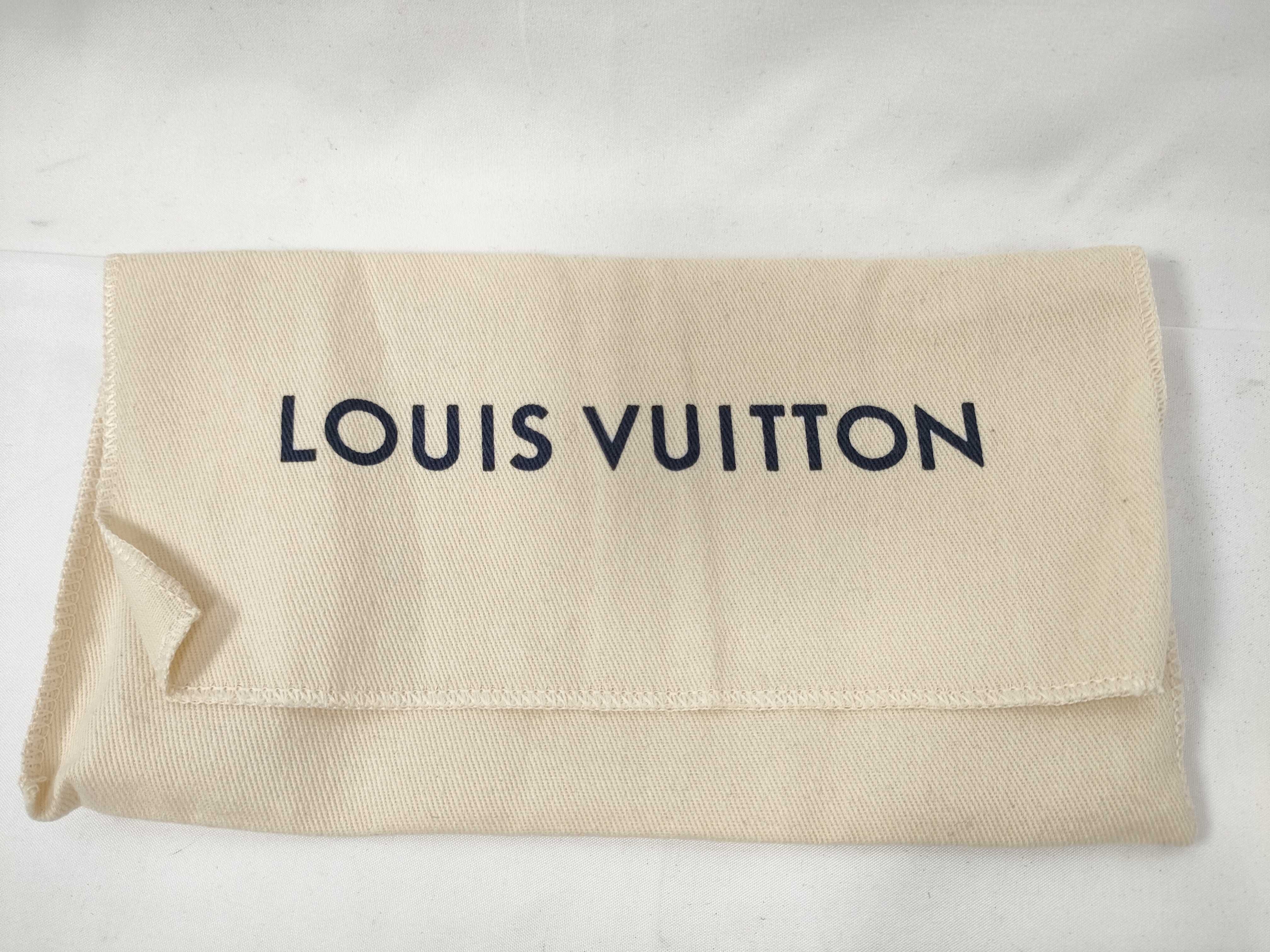 Monogram M62235 Monogram Portefeuille Sarah Wallet — view 15