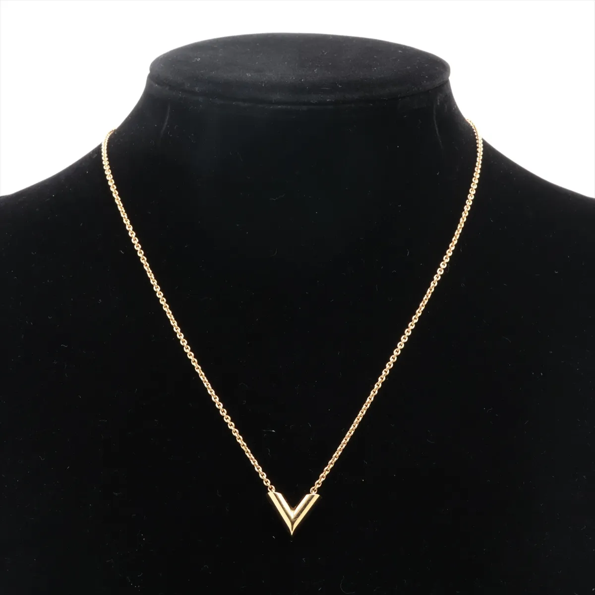 M61083 Essential V LE2282 Necklace, GP Gold, shows signs of wear, tarnishing, — view 5