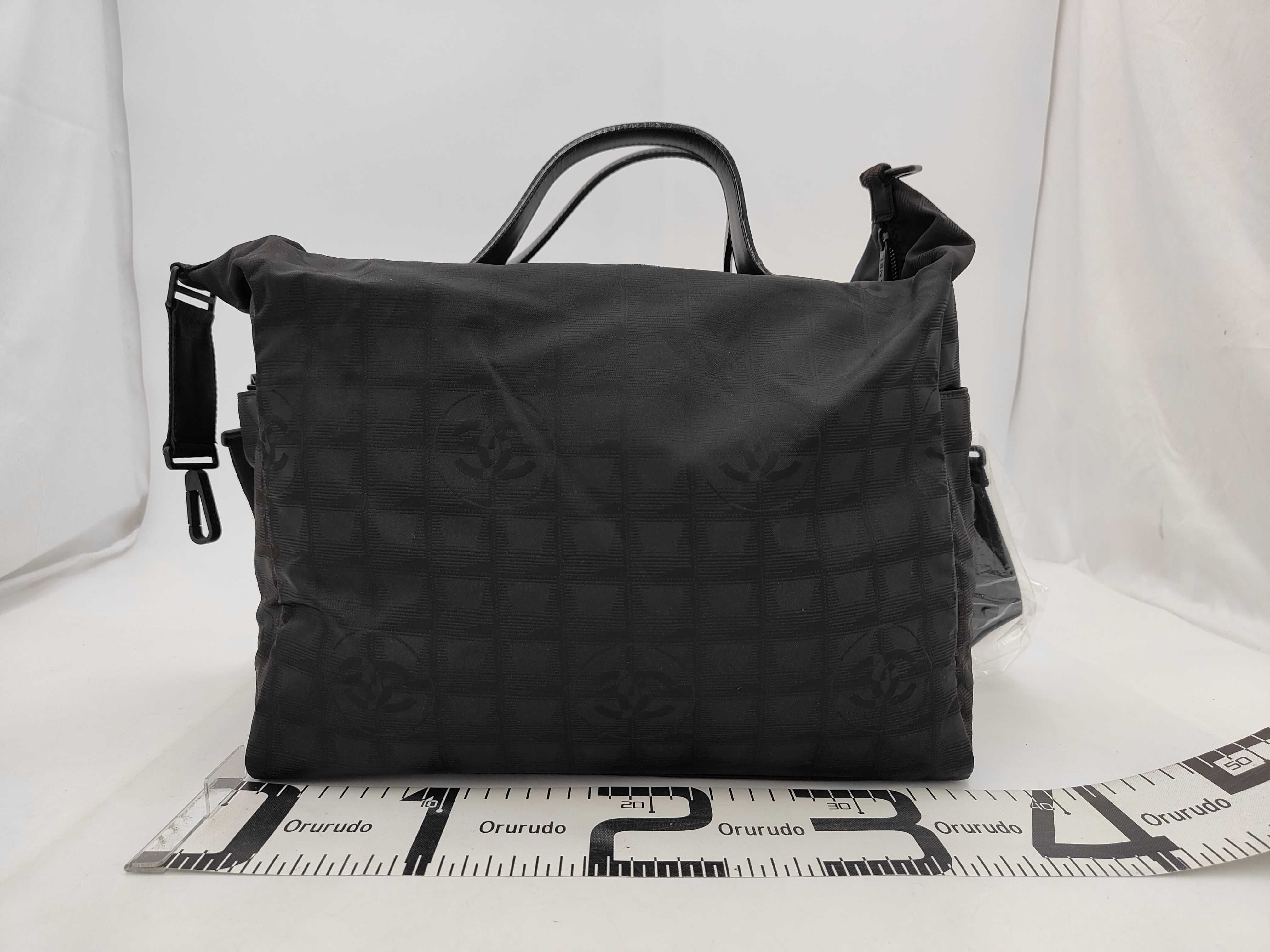 New Travel Line 2-Way Bag (Unused, with strap) Boston Bag — view 2
