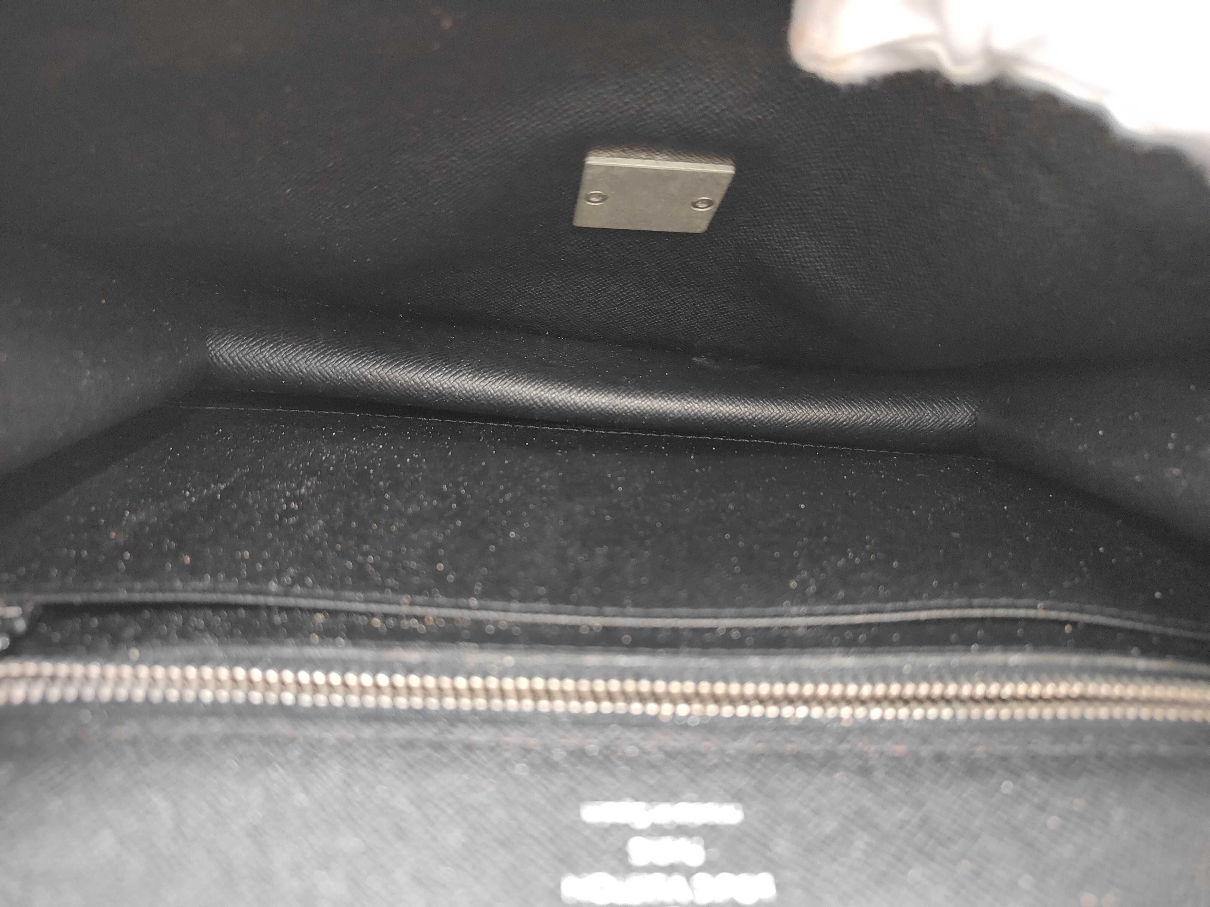 LV M30782 Taiga Selenga Bag — view 8