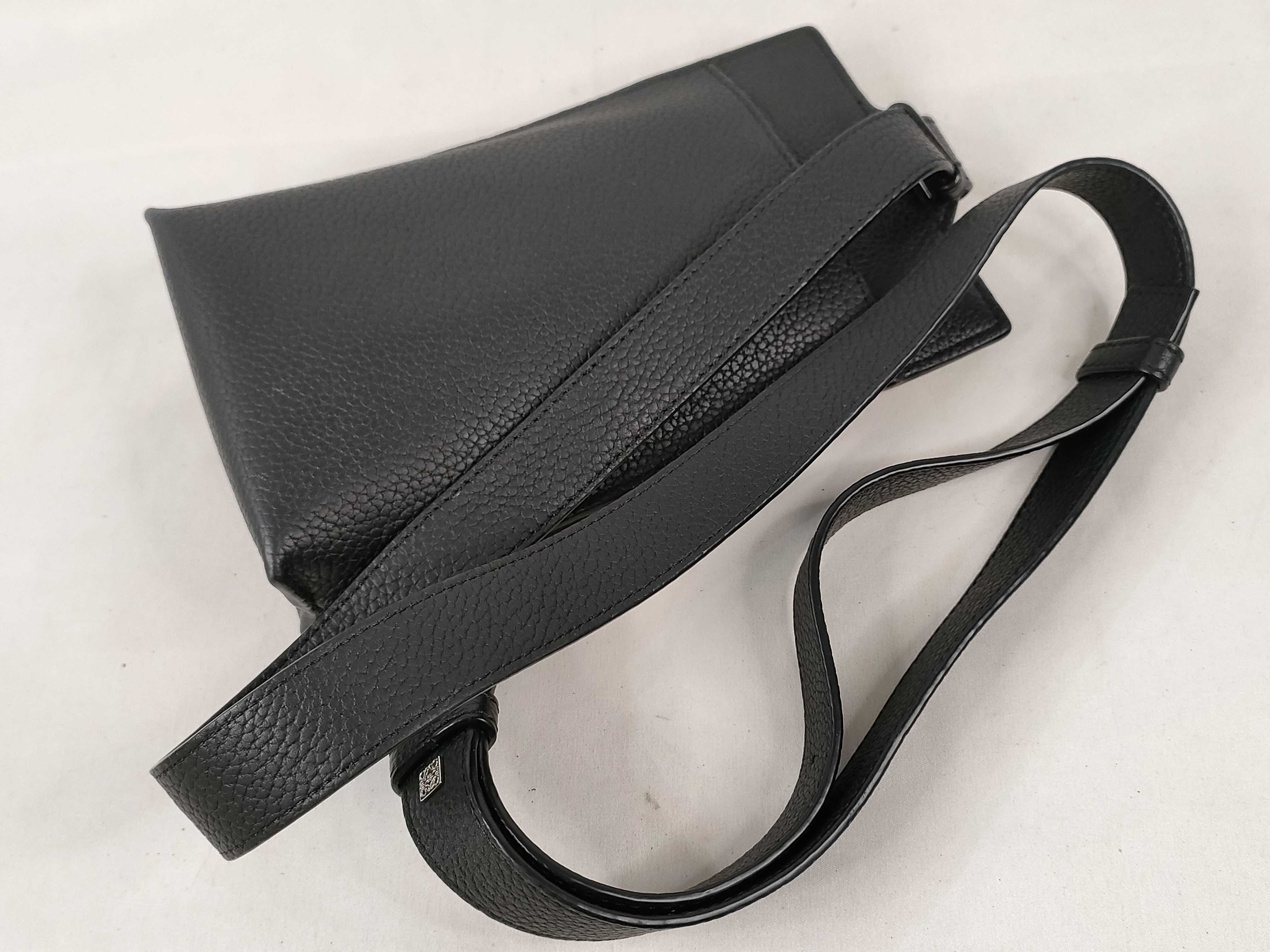 Anagram Vertical T-Pocket Body Bag, Black Shoulder Bag — view 3