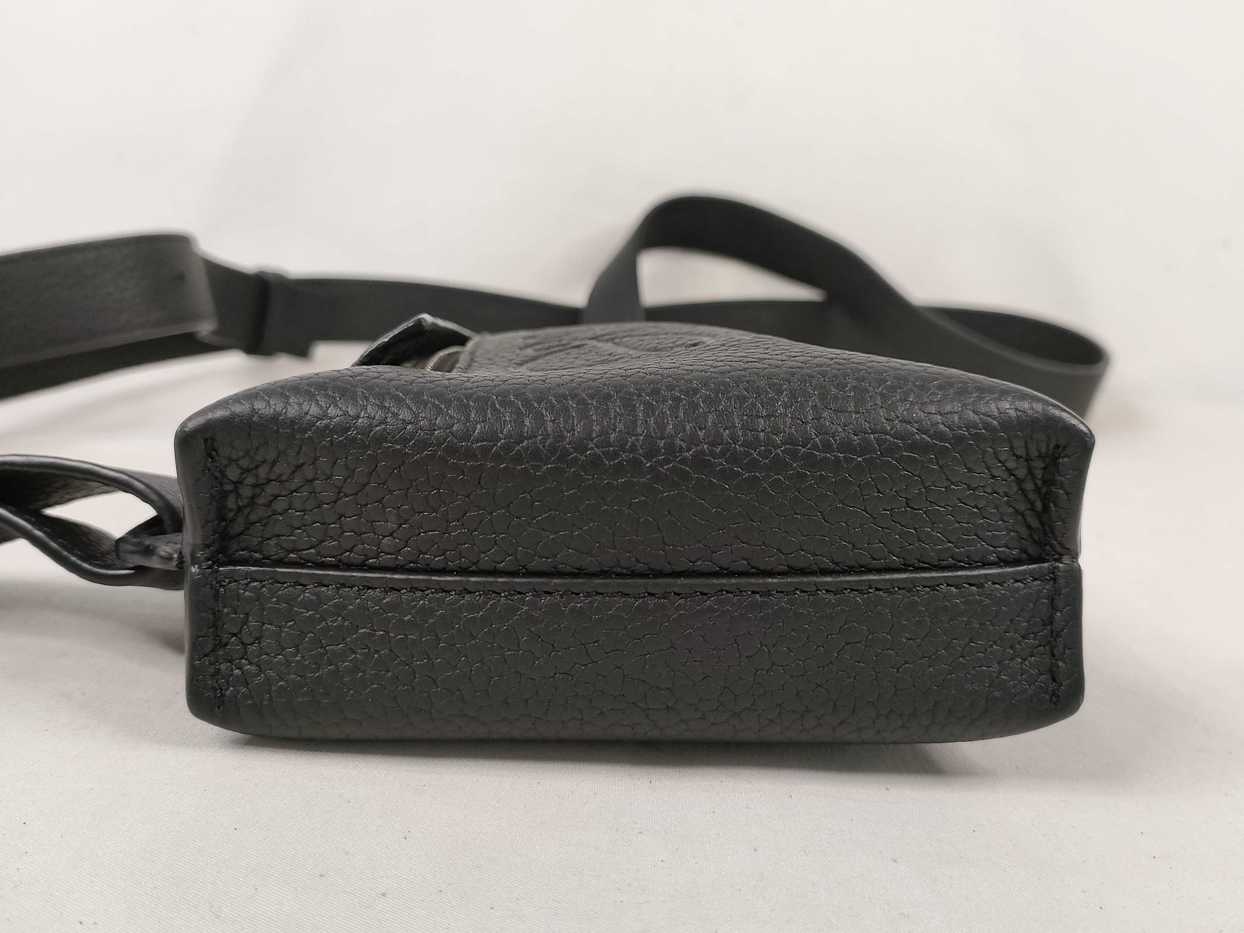 Anagram Vertical T-Pocket Body Bag, Black Shoulder Bag — view 7