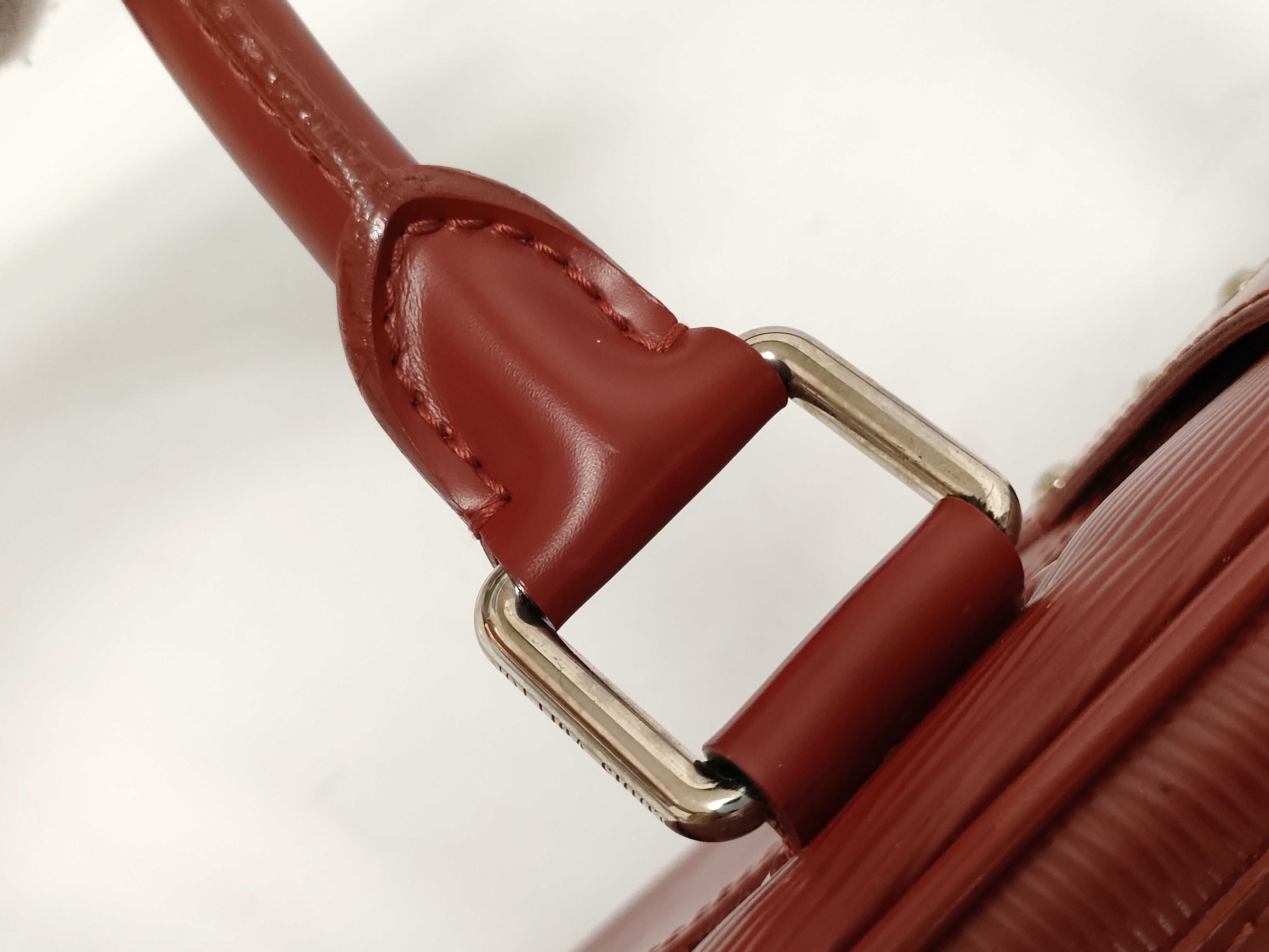 Epi Leather Bowling Montaigne Handbag — view 7