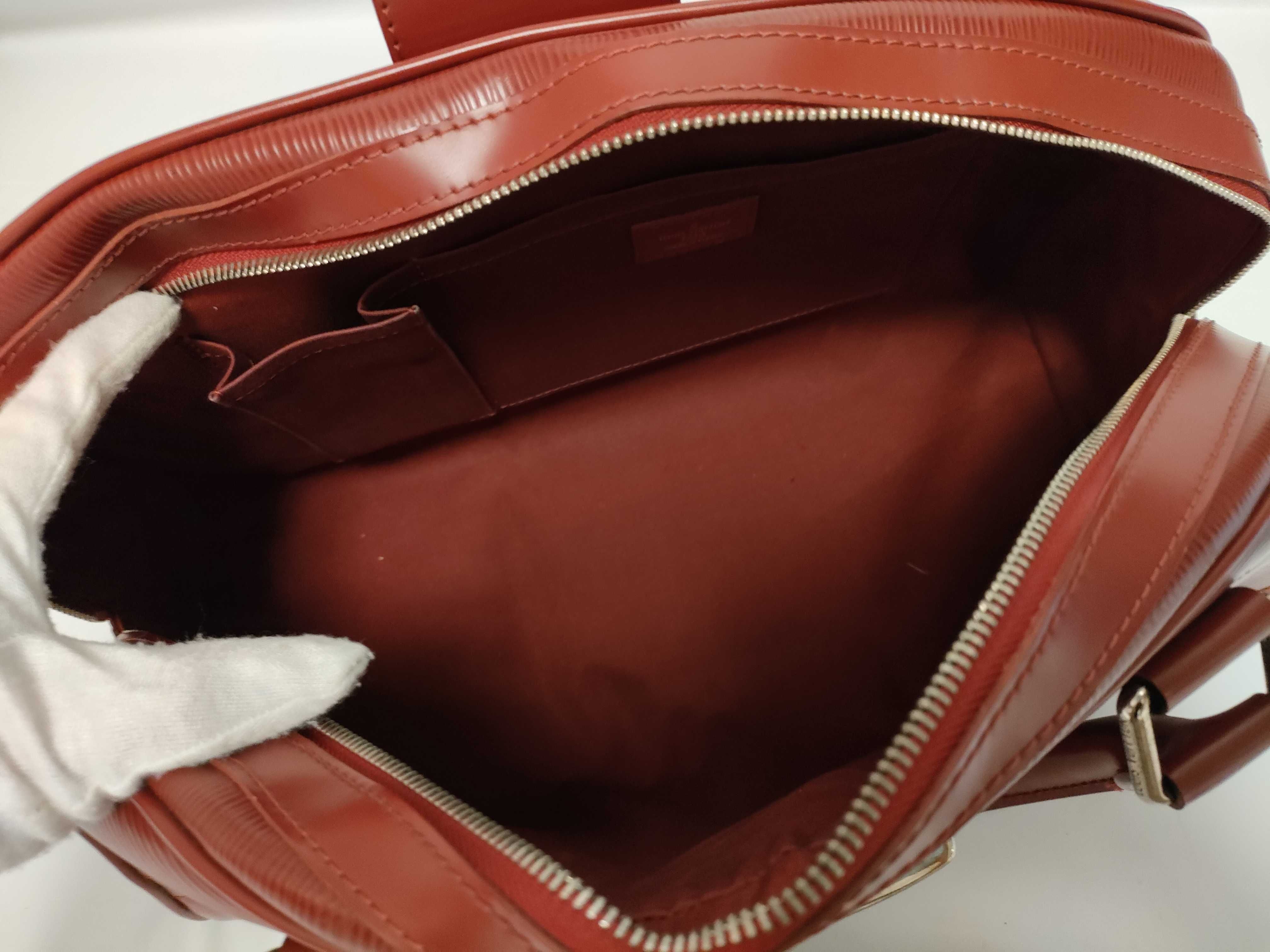 Epi Leather Bowling Montaigne Handbag — view 10