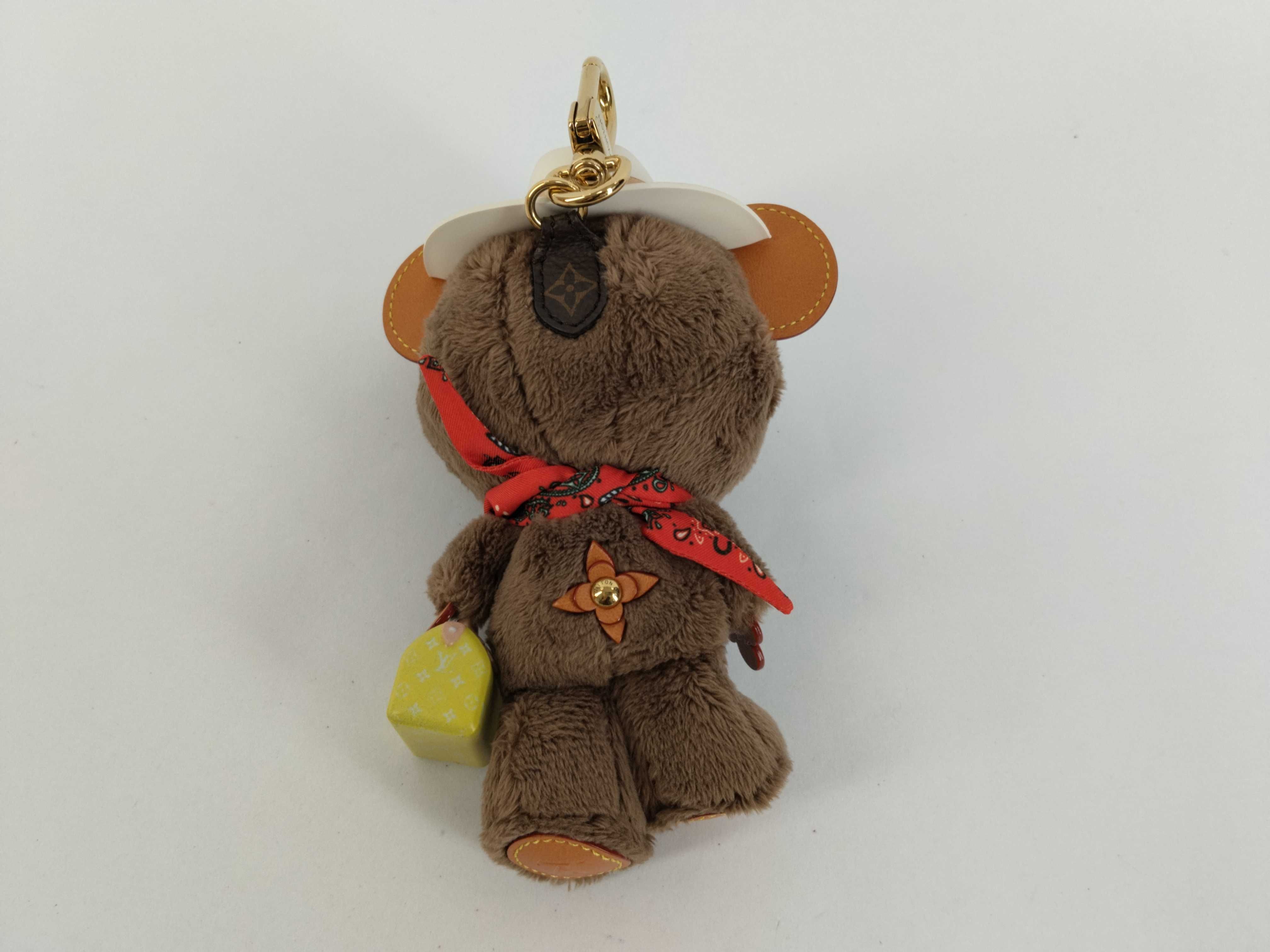Louis Bear Bag Charm M03176 Charm — view 2