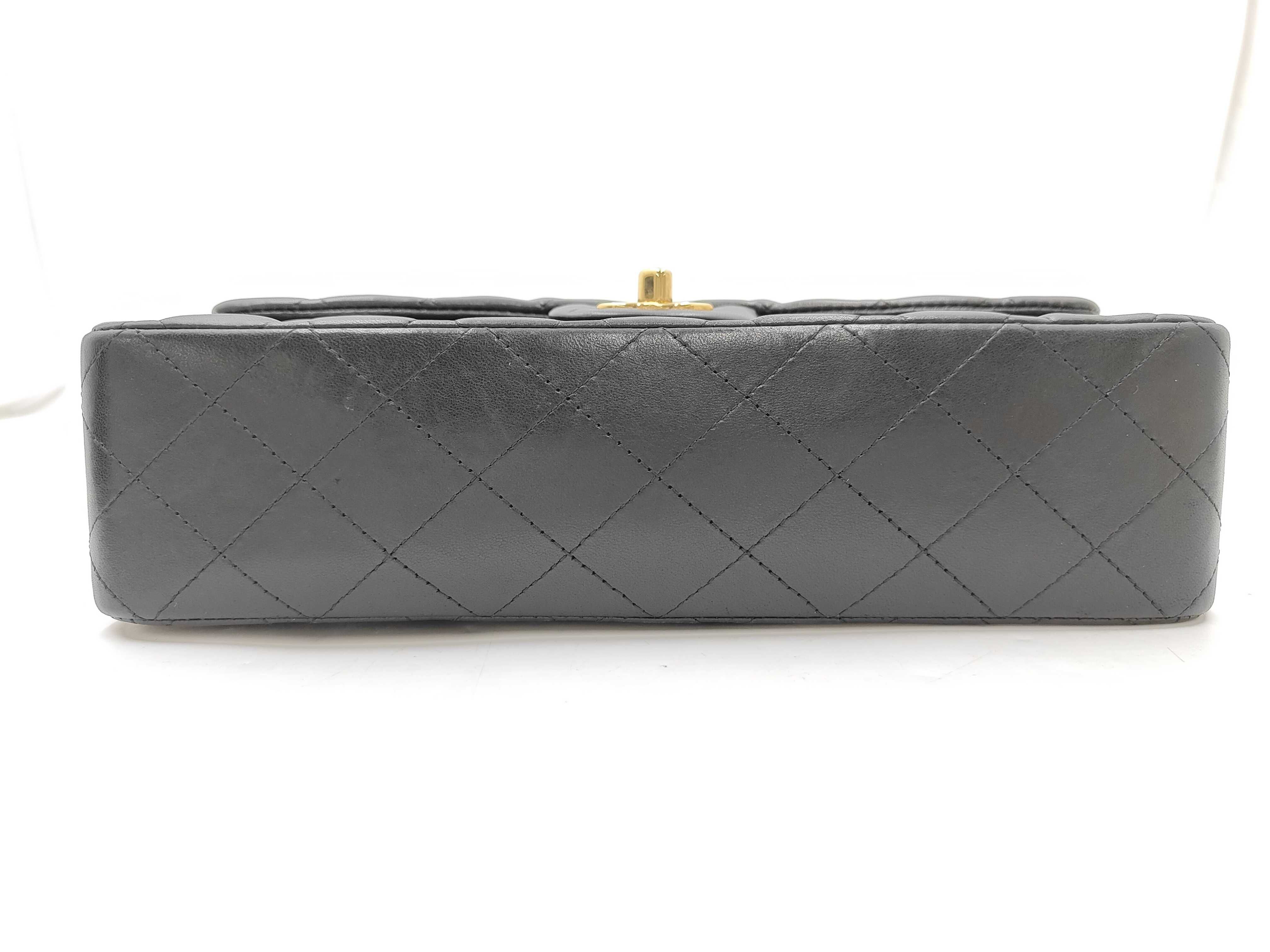Matelassé 25 Double Flap Lambskin Chain Shoulder Bag (Serial Number 18) — view 8