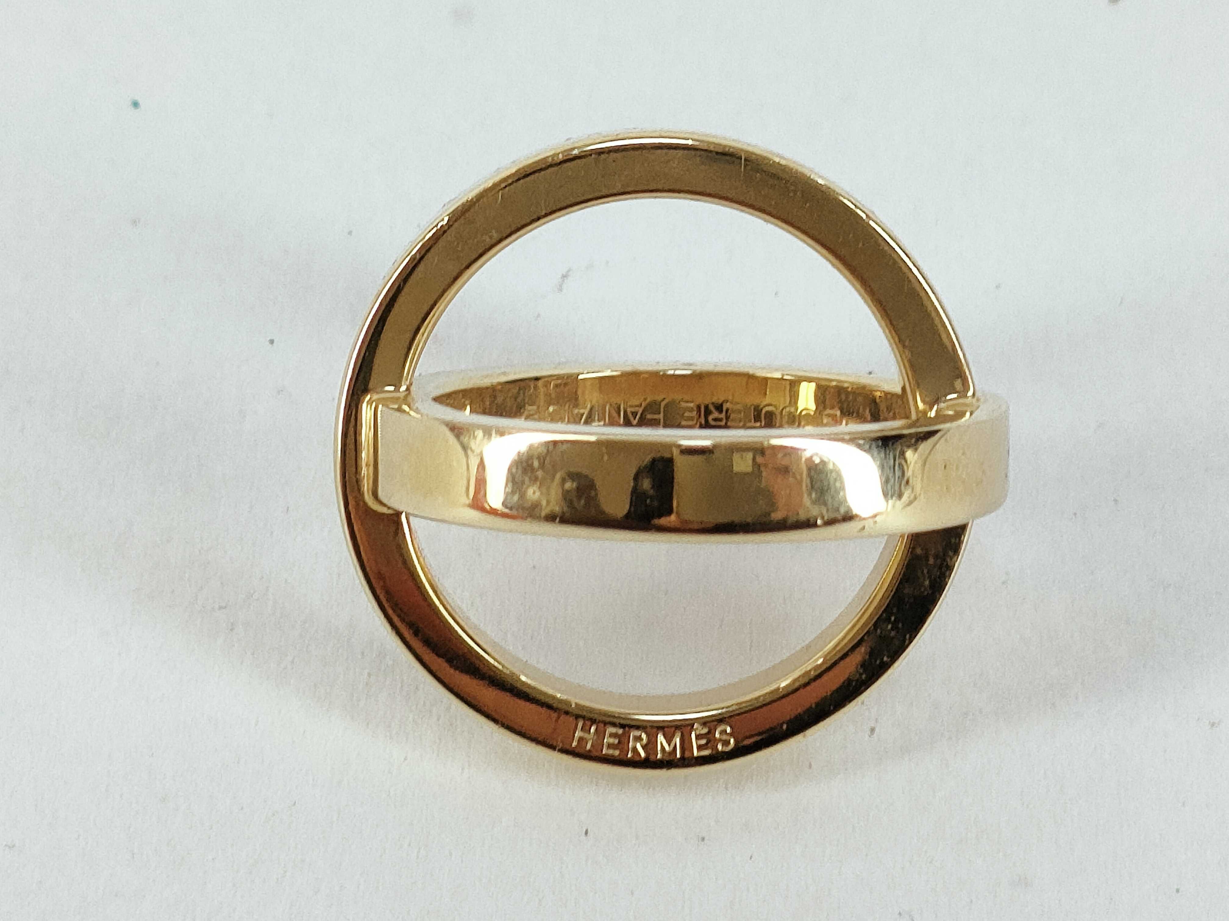 scarf ring, cosmos design, and other accessories.