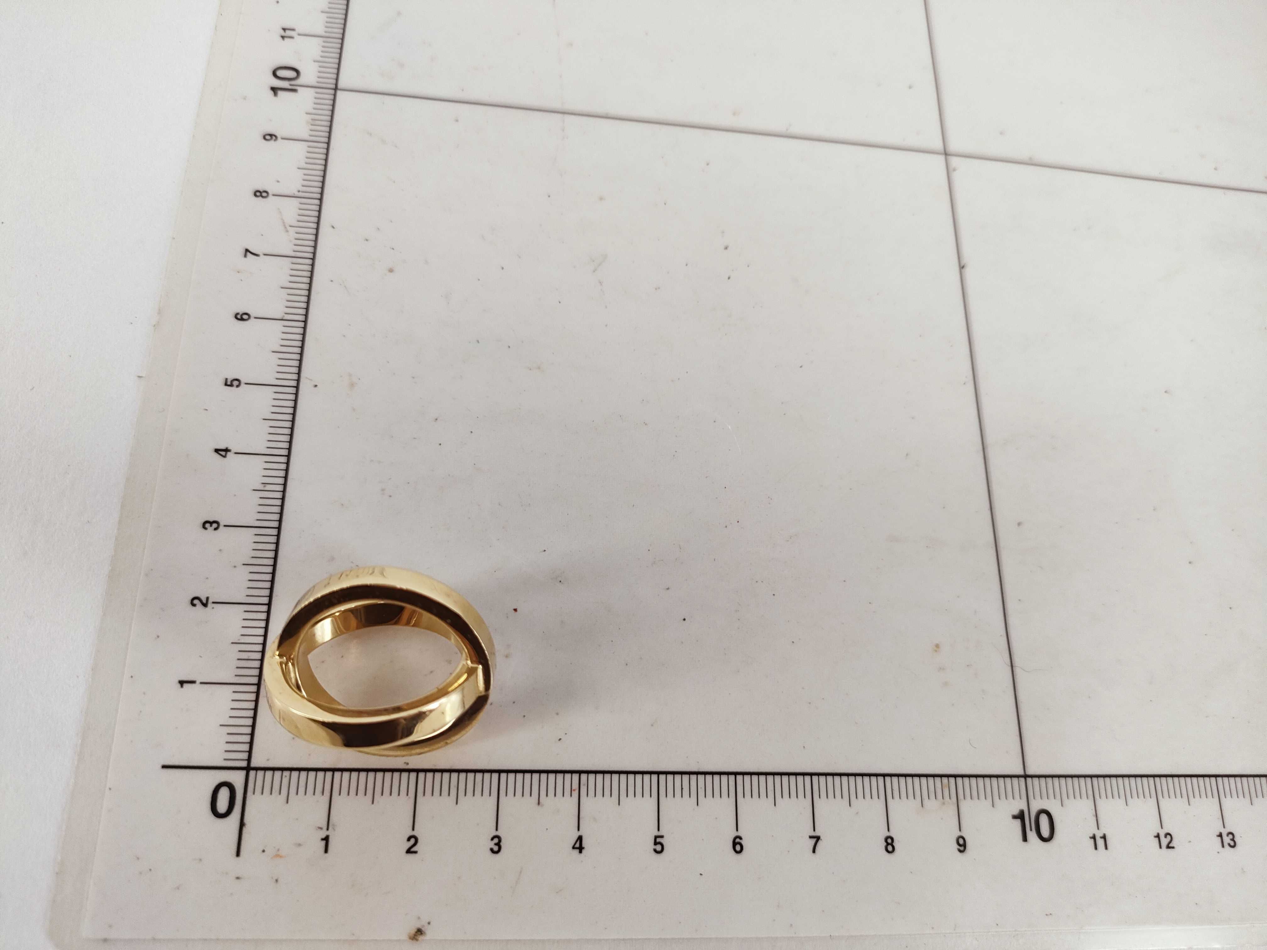 scarf ring, cosmos design, and other accessories. — view 9