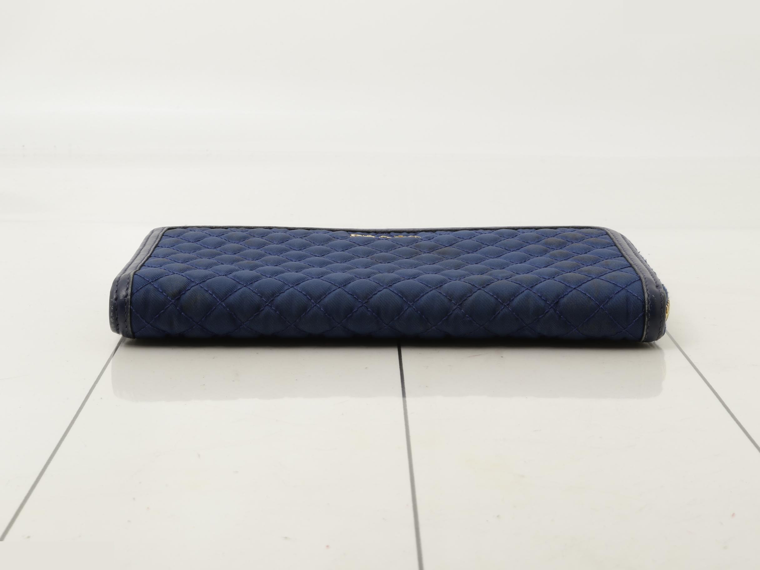 round zipper quilted blue — view 3