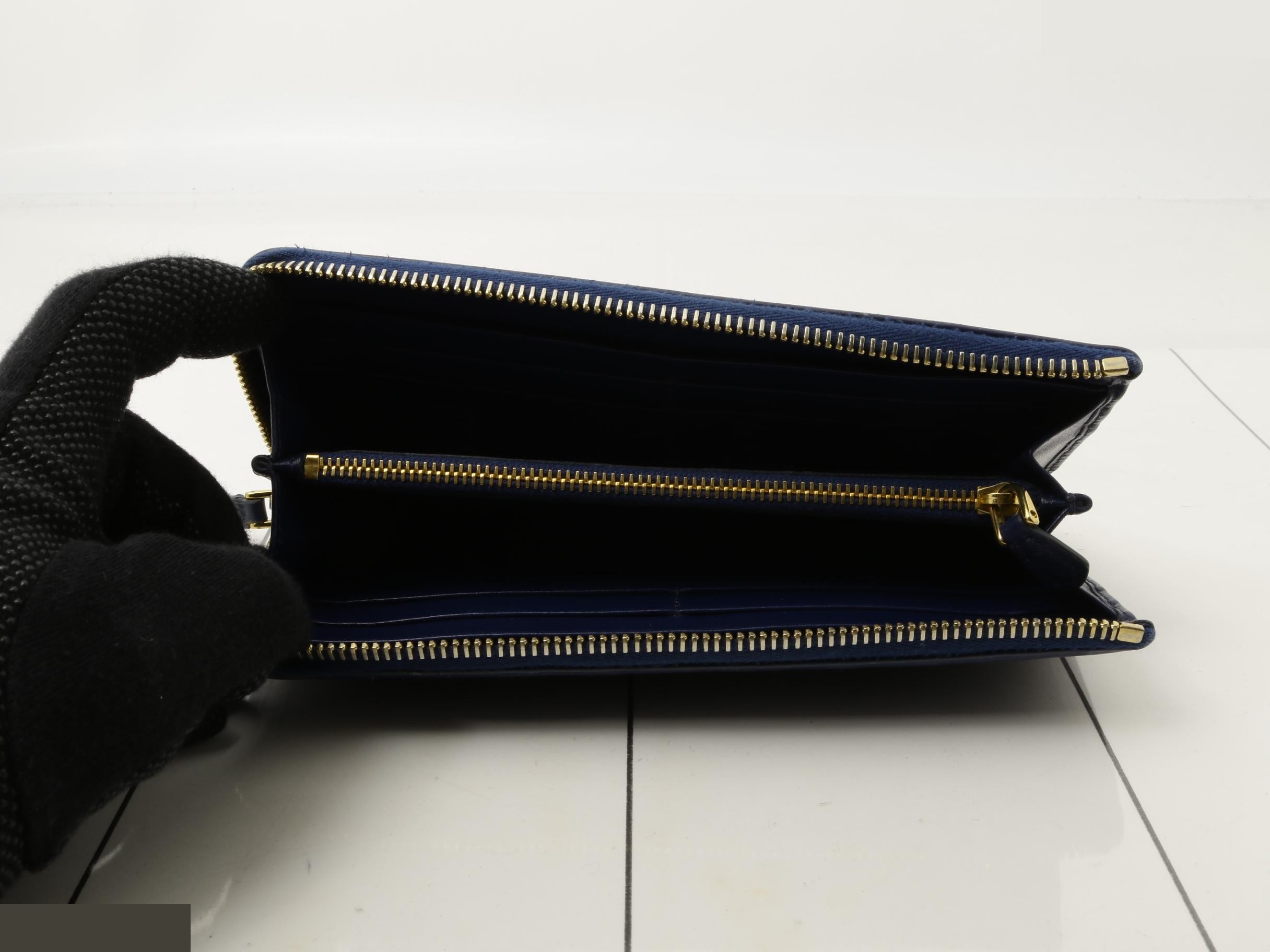 round zipper quilted blue — view 4