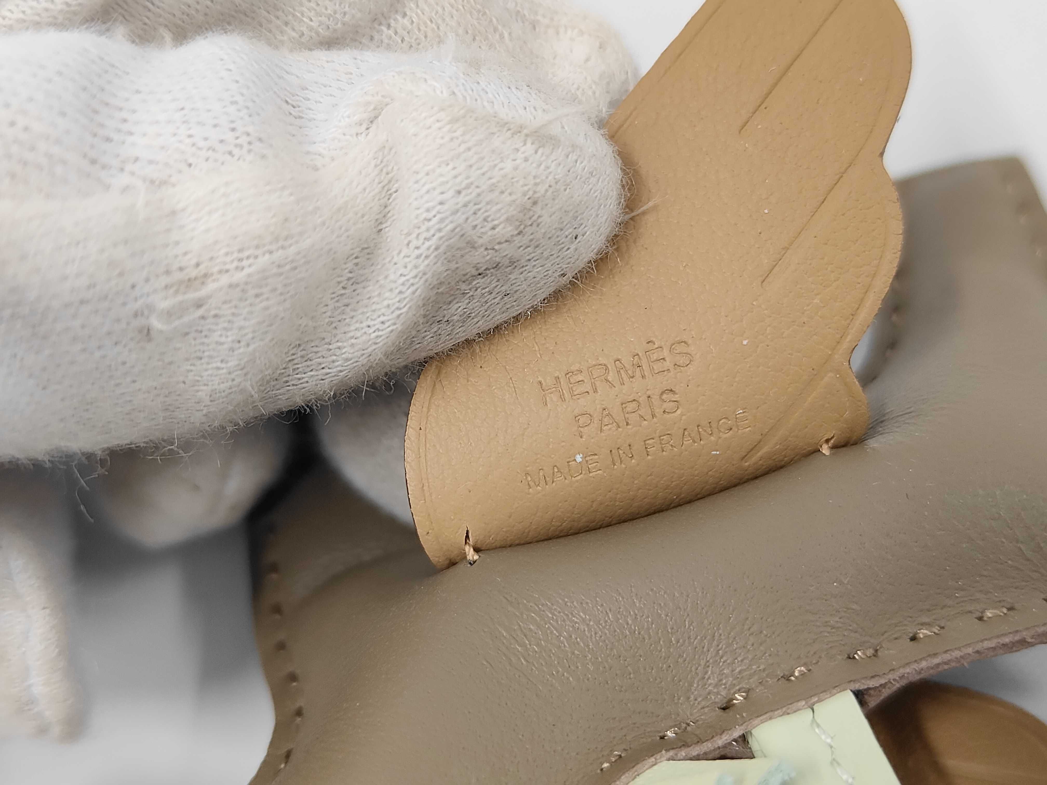 Pegasus W Charm — view 7