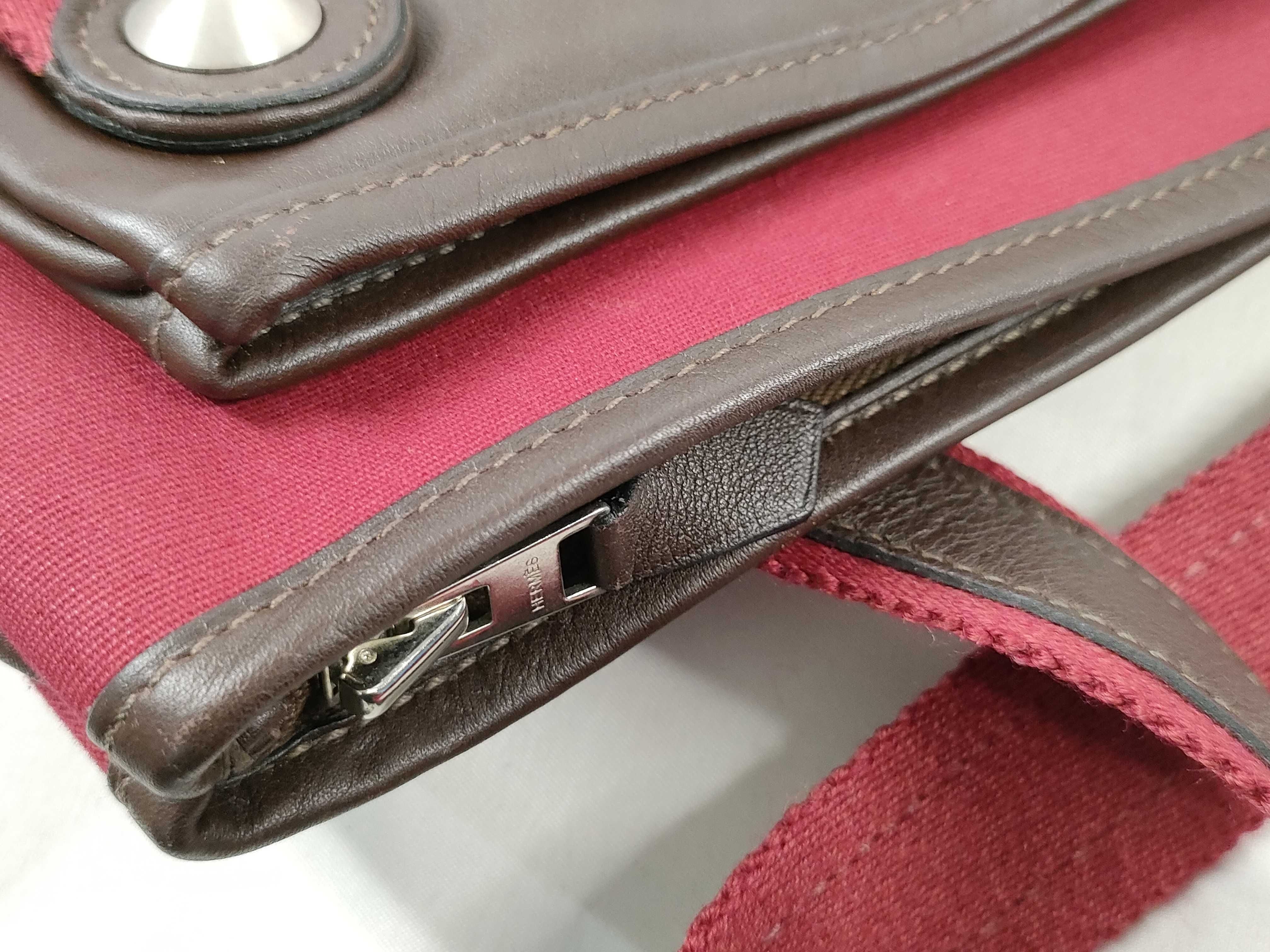 Mrs. Hippie Toile Officier x Veau Swift Shoulder Bag — view 14
