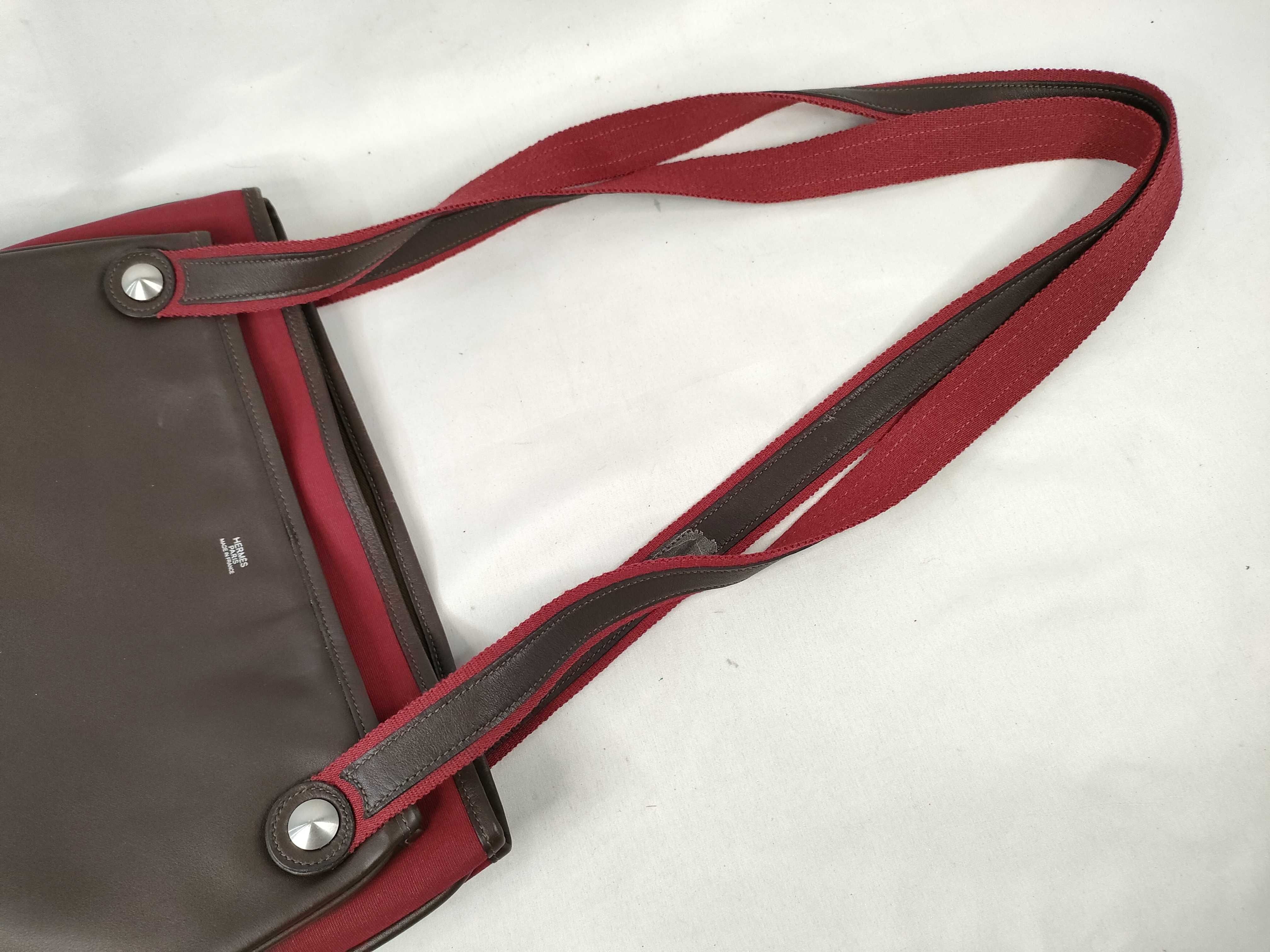 Mrs. Hippie Toile Officier x Veau Swift Shoulder Bag — view 3
