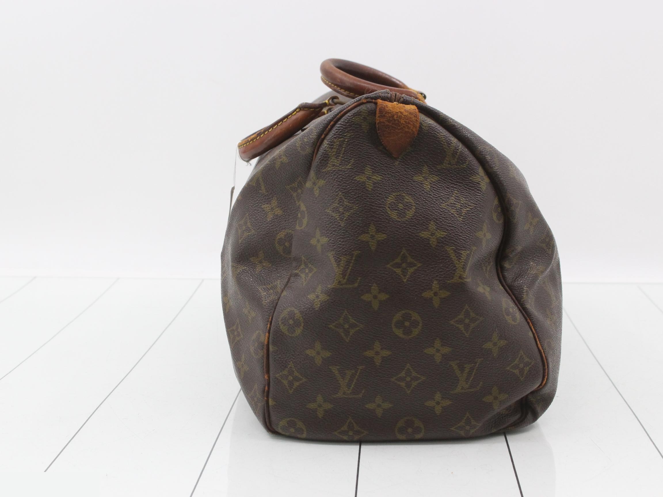 Monogram Speedy 40 (older model) Boston bag — view 4