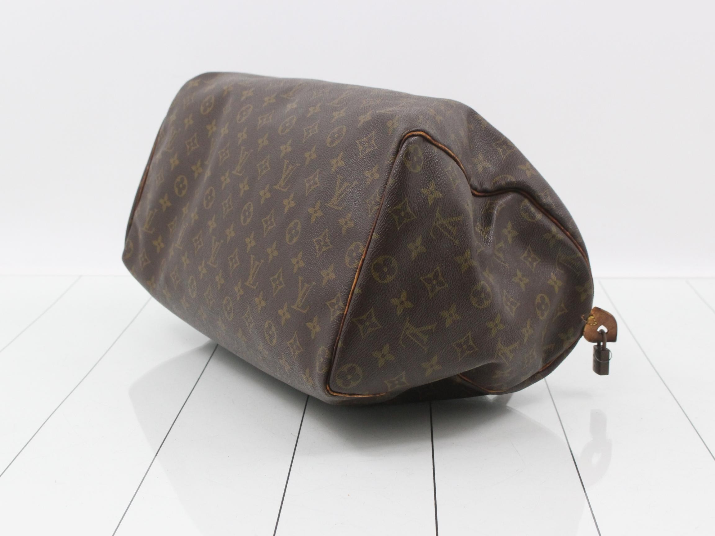 Monogram Speedy 40 (older model) Boston bag — view 6